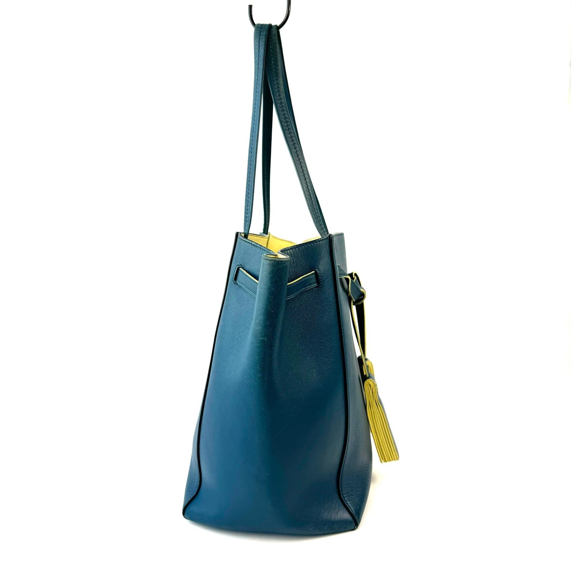 セリーヌ　カバファントム　トートバッグ　スモール　タッセル　カーフ　青　黄色