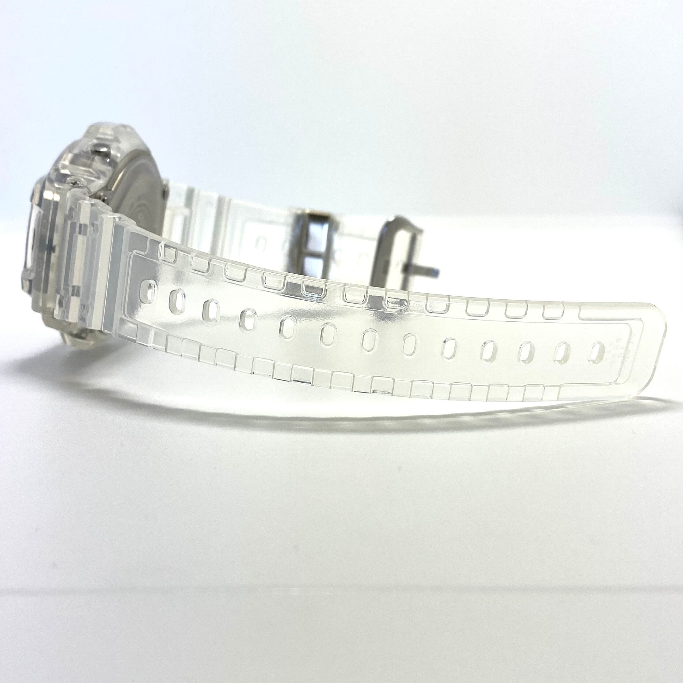 【ほぼ未使用・希少】カシオ　CASIO　ジーショック　G-SHOCK　40th Anniversary CLEAR REMIX　40周年限定モデル　6900シリーズ　DW-6940RX-7JR　デジタル　クォーツ　樹脂ベルト