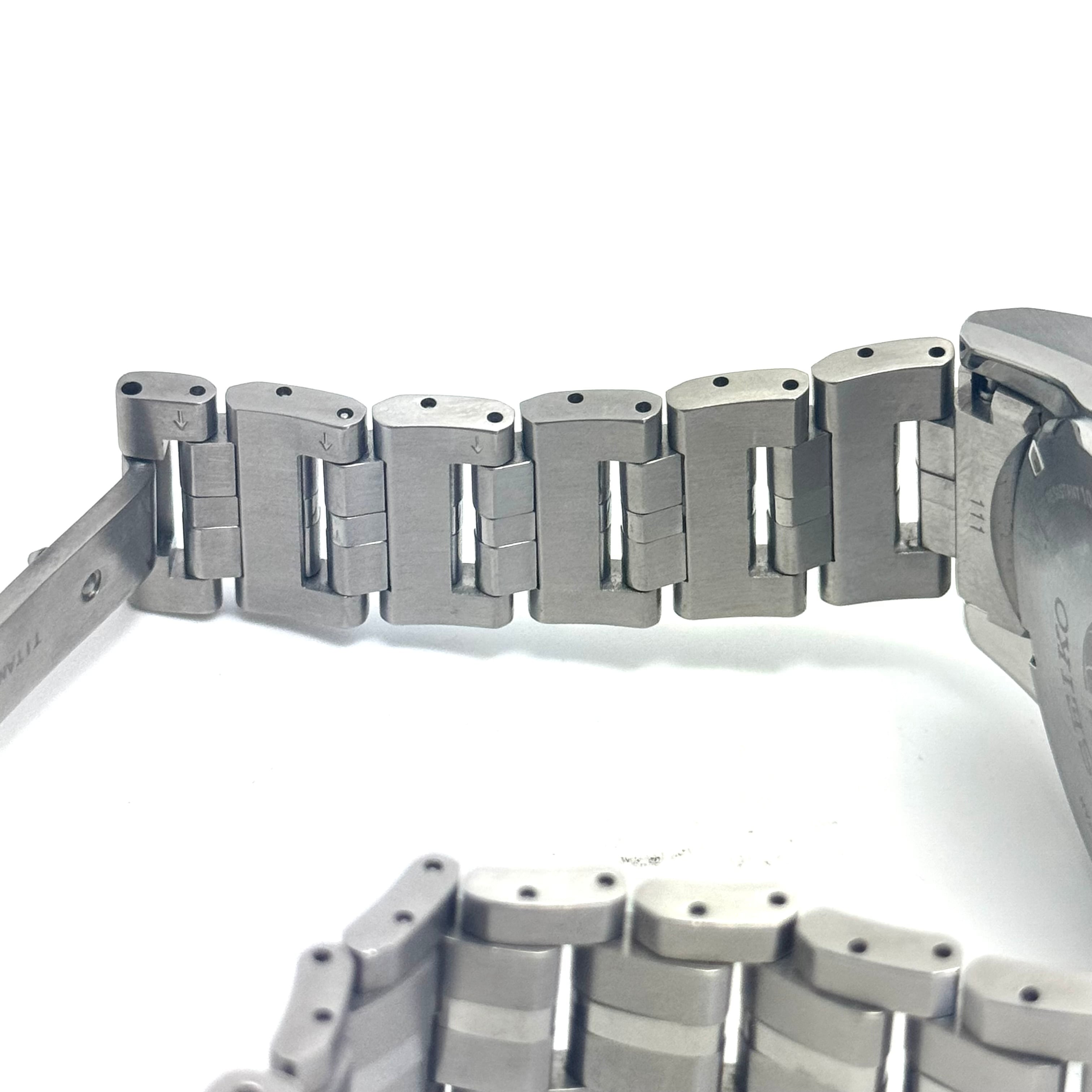 セイコー　SEIKO　アストロン　ASTRON　SBXC003　5X53-0AB0　電波ソーラー　黒　デイト表示　チタニウム　セラミック