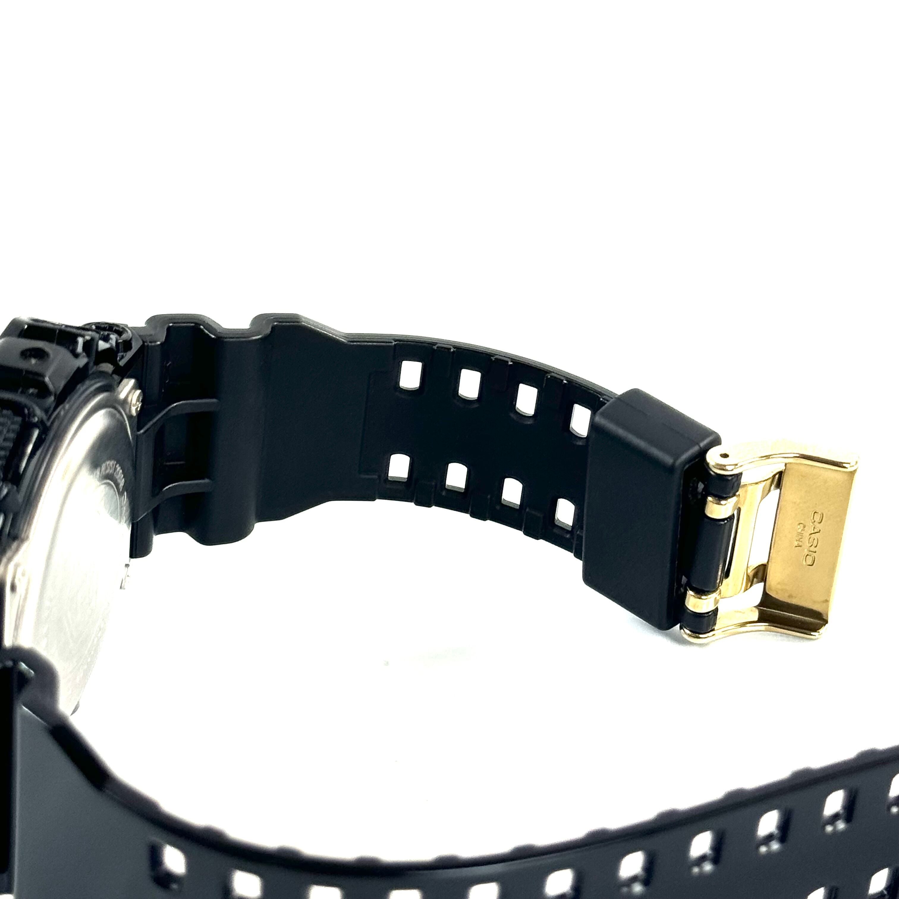 【美品】カシオ　G-SHOCK　ジーショック　GD-100GB-1JF 　クォーツ　デジタル　ブラックゴールド　樹脂