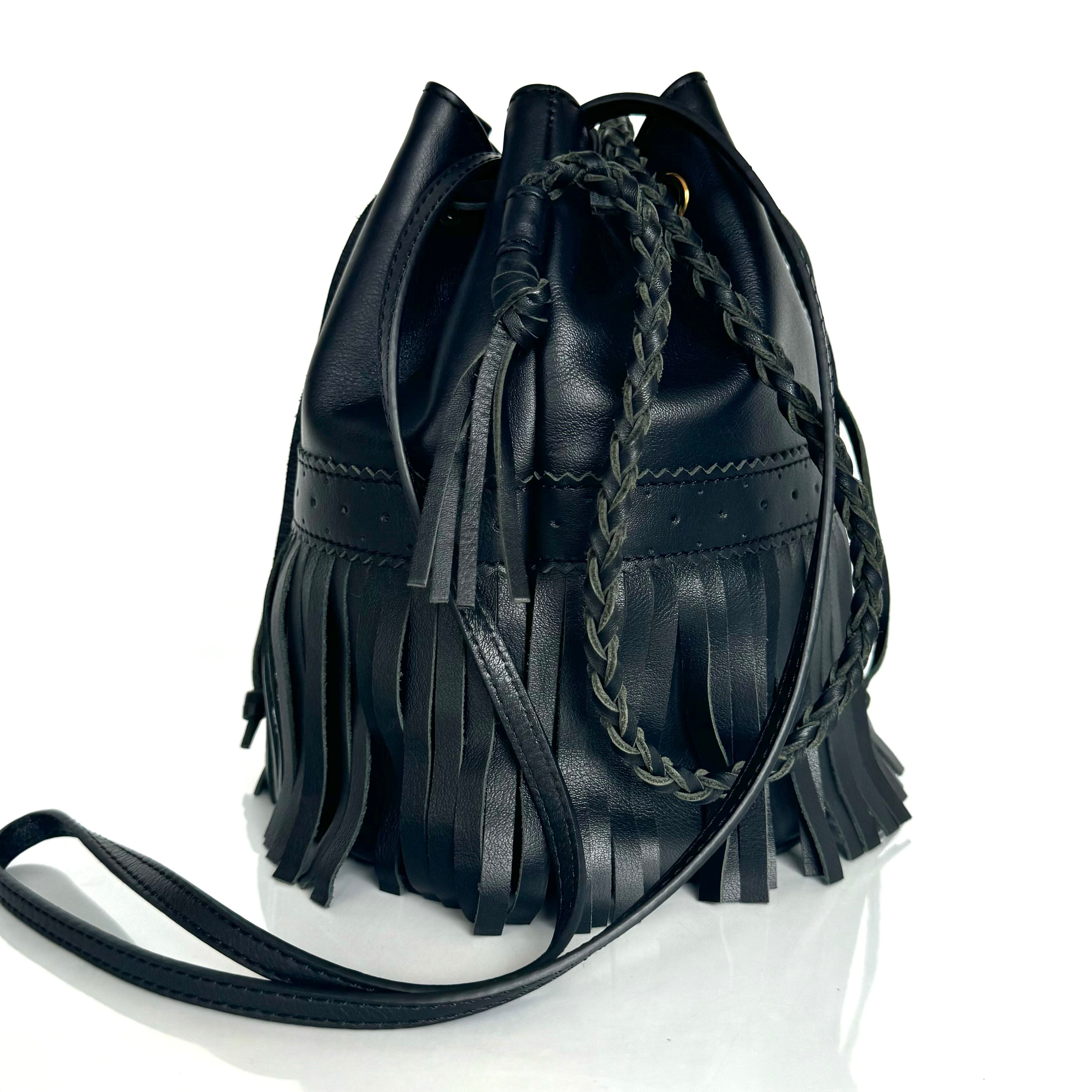 J＆M デビットソン　カーニバル　ミディアム　2WAYバッグ　ショルダーバッグ　ハンドバッグ　フリンジ　レザー　黒