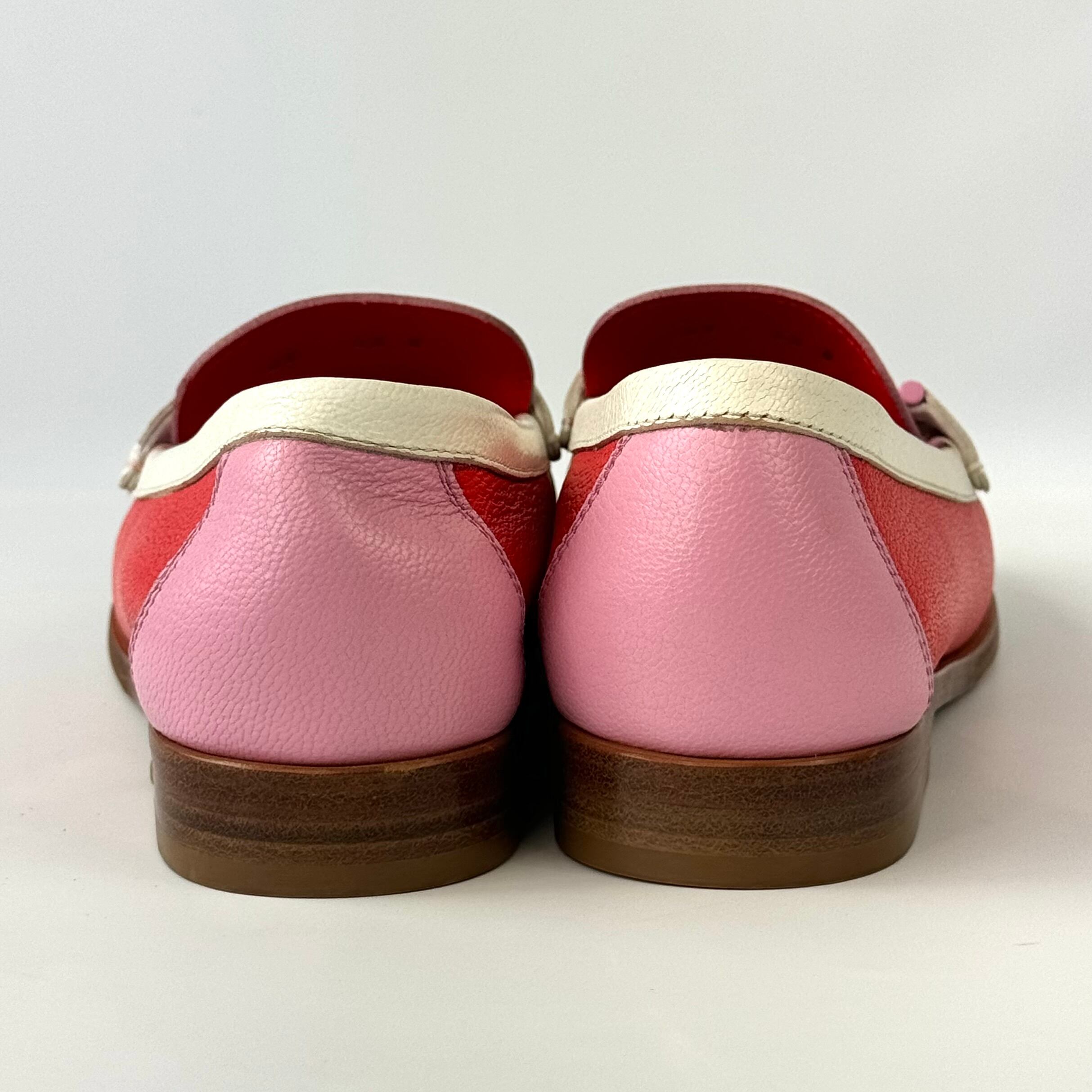 【美品】サルヴァトーレフェラガモ　ローファー　2022年限定モデル　ガンチーニ　ピンク　マルチカラー　23cm