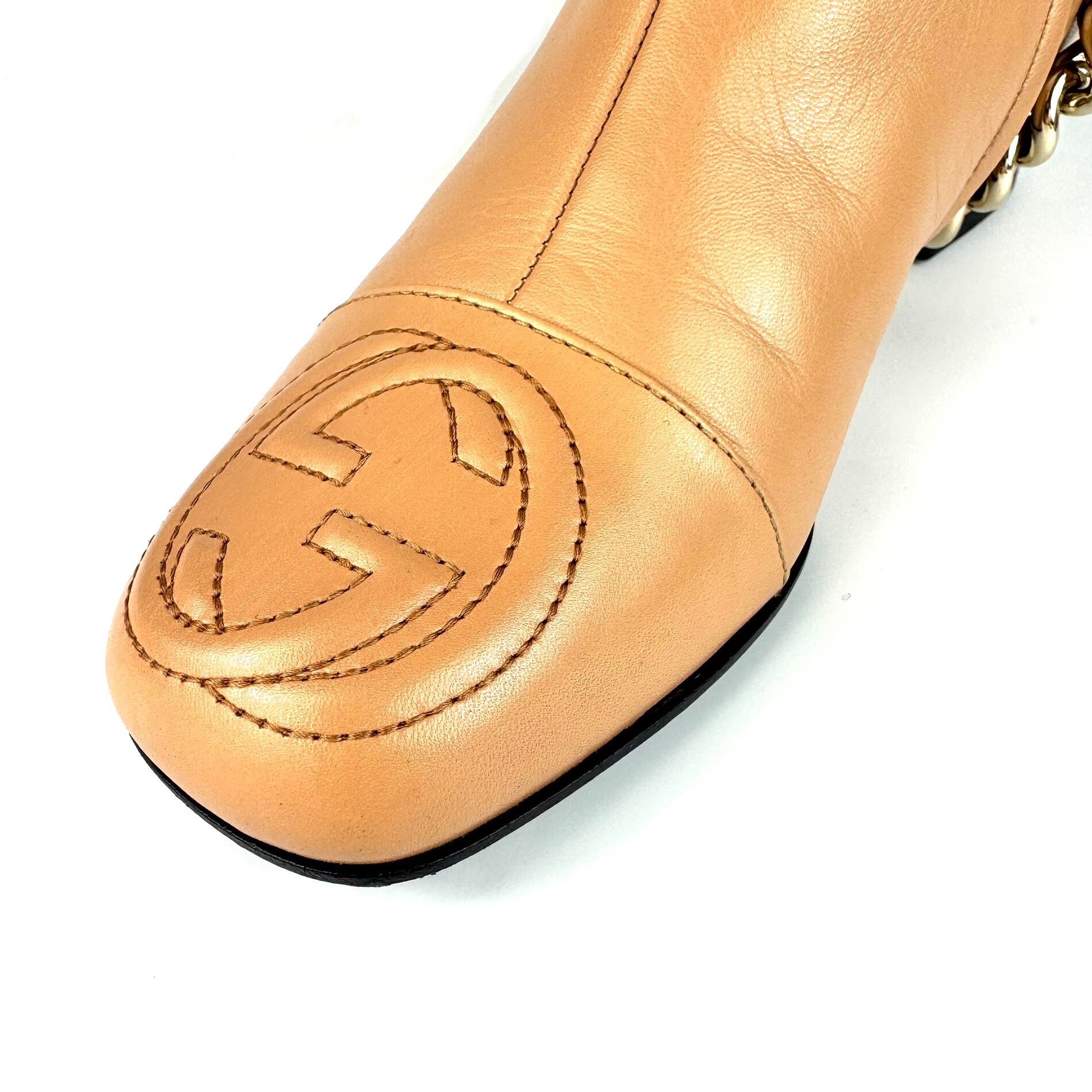 グッチ　ショートブーツ　インターロッキング　チェーン　ベージュ　23.5cm