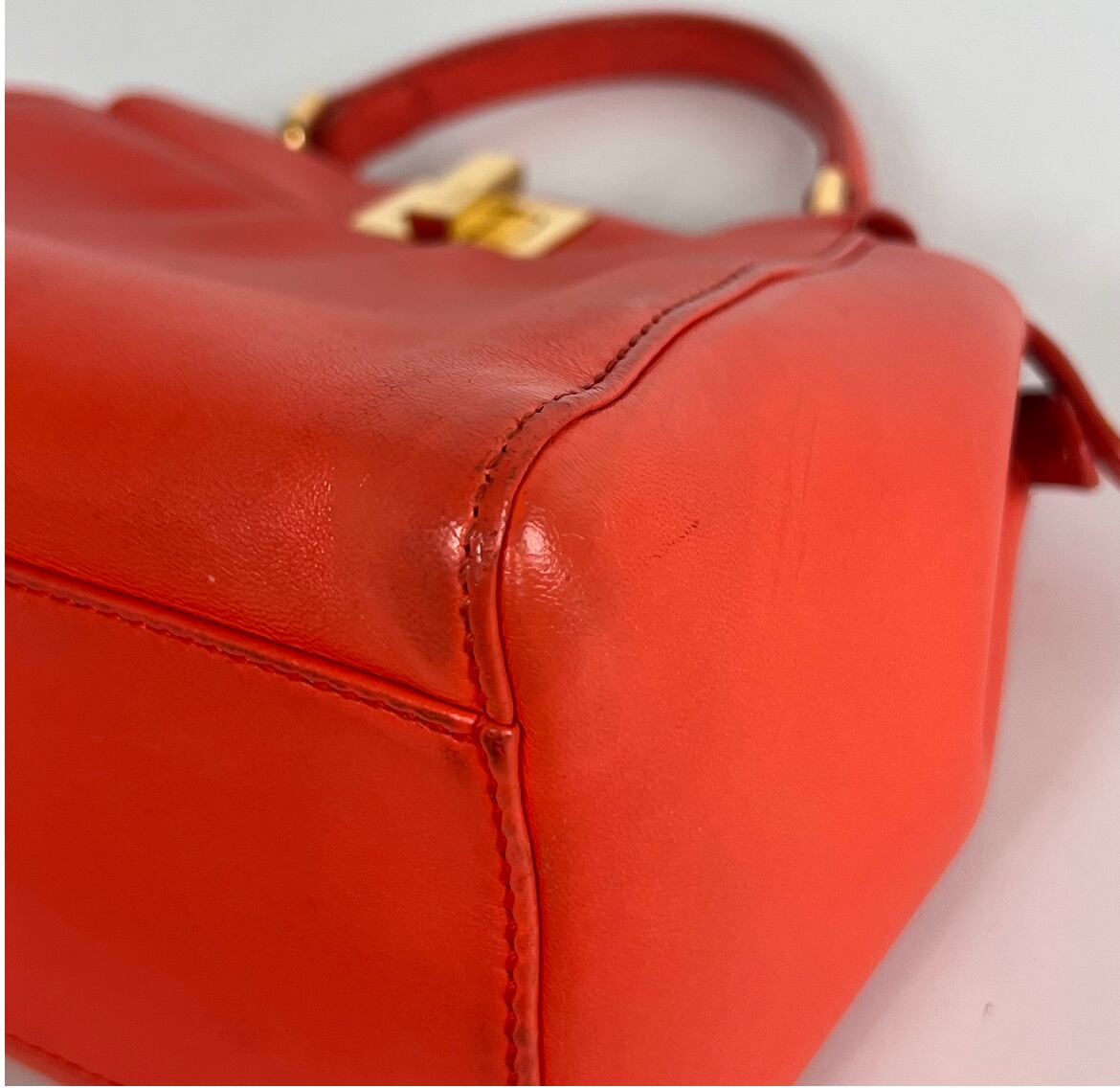 フェンディ ピーカブー ミニ スモール オレンジ バンドバッグ