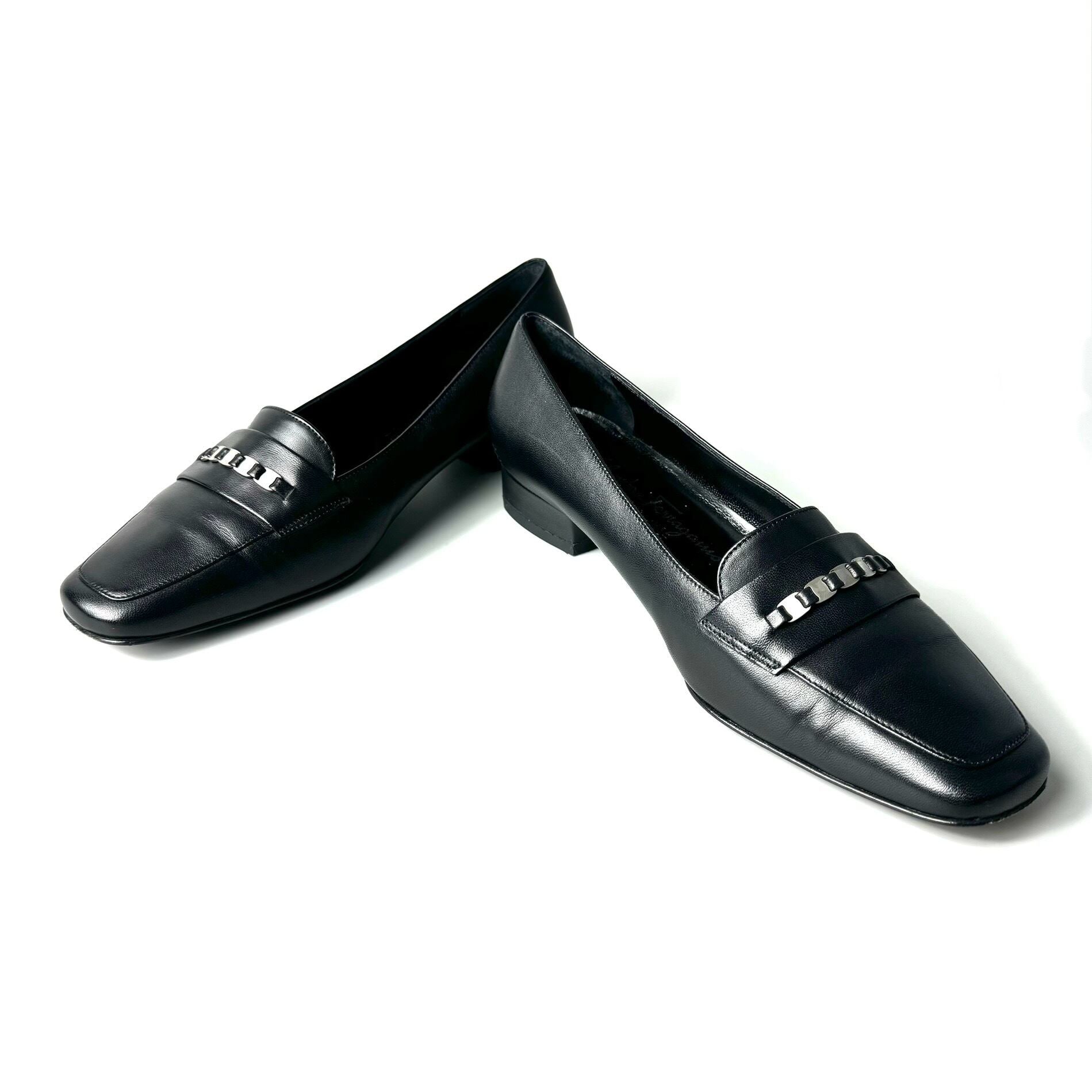 サルヴァトーレフェラガモ　ローファー　ヴァラ　レザー　黒　23.5cm 5D