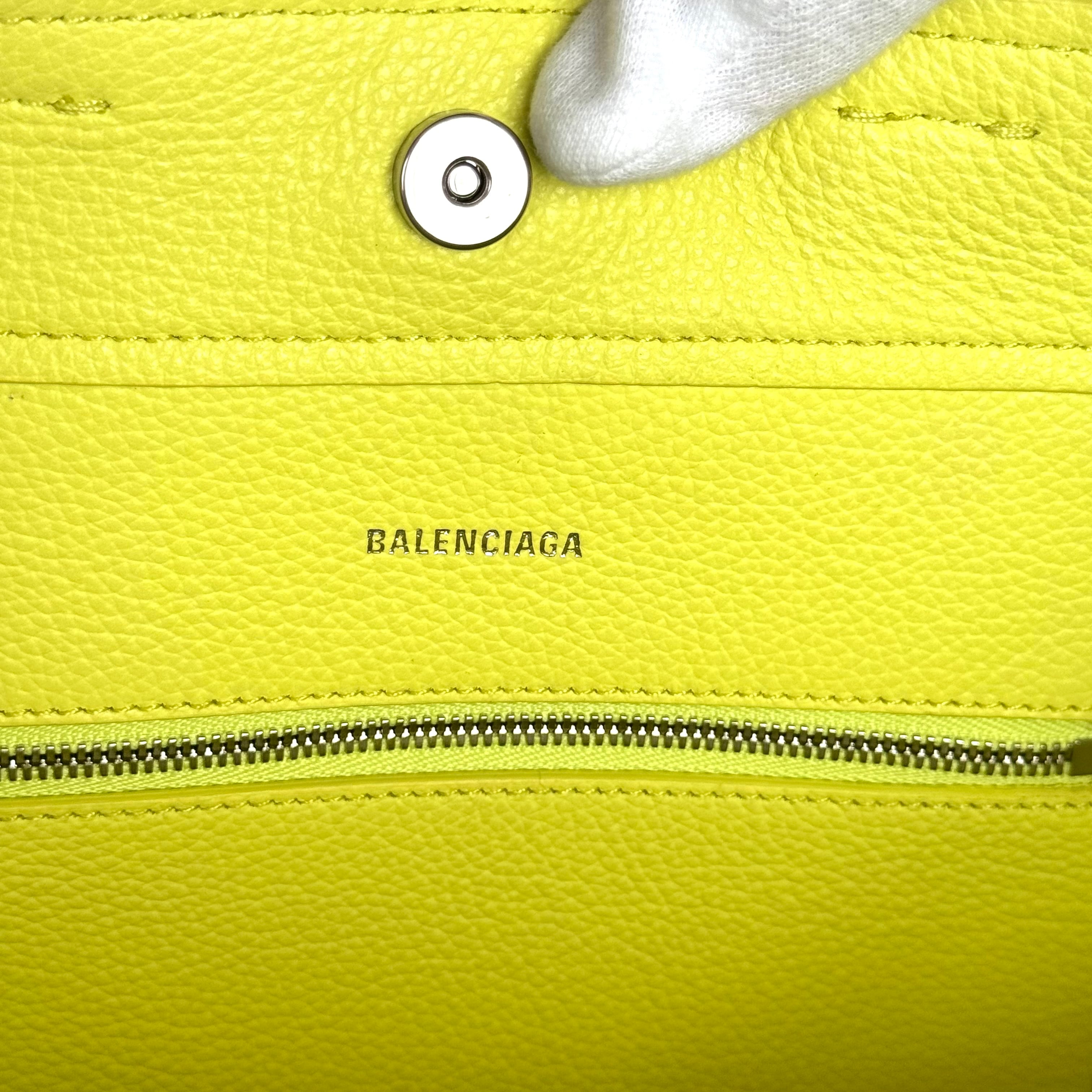 バレンシアガ　エヴリディトート　ノースサウス　スモール　イエロー
