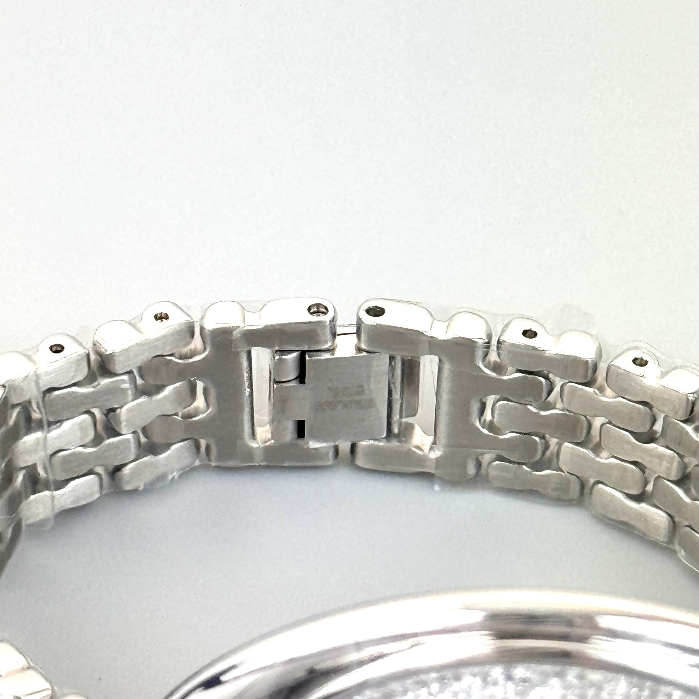 【未使用・電池交換済み】スワロフスキー　SWAROVSKI　Crystalline　クリスタルライン　Oval　オーバル　5181008　クォーツ　2針　シルバー　レディース