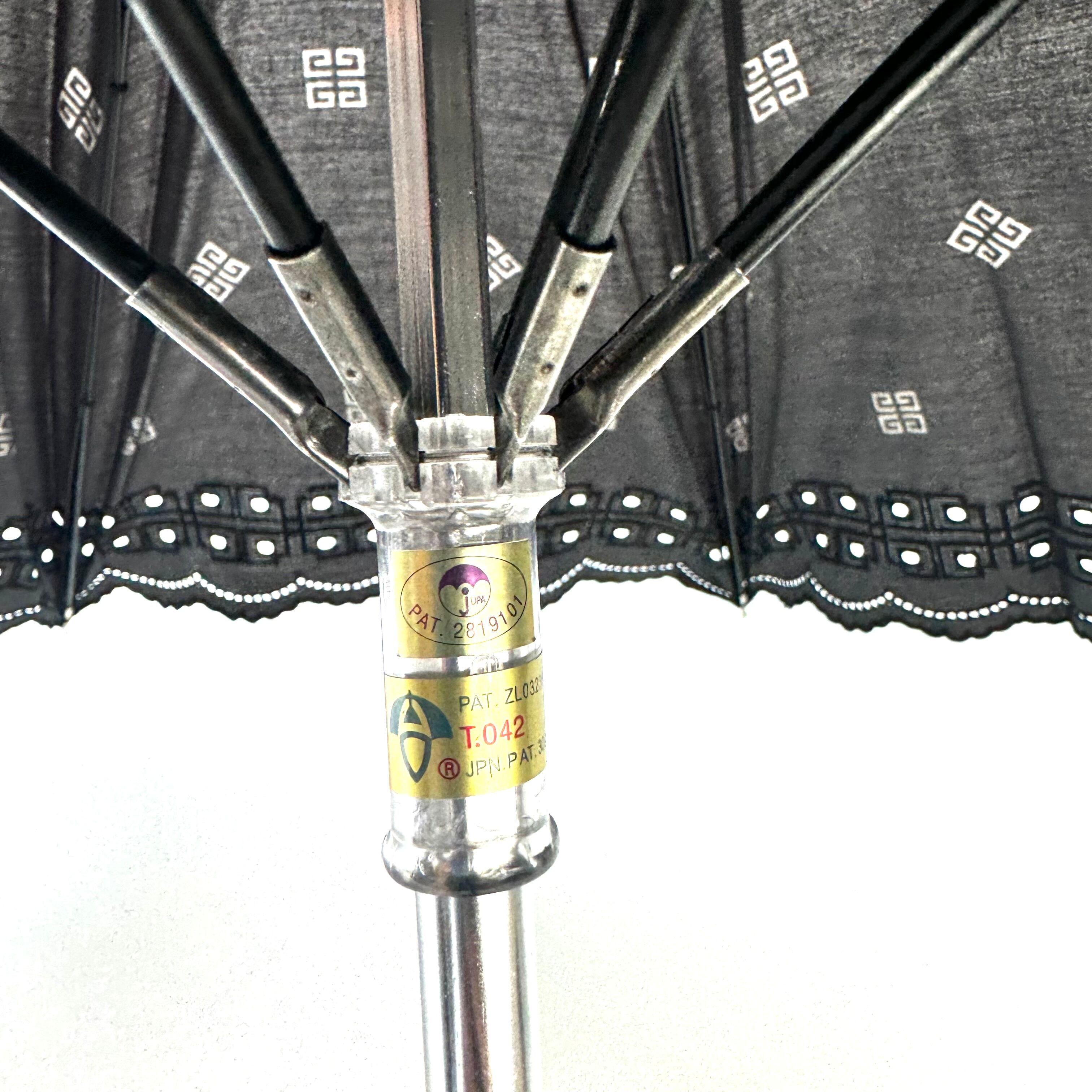 【美品】ジバンシィ　傘　晴れ雨兼用　日傘　雨傘　UVカット　黒