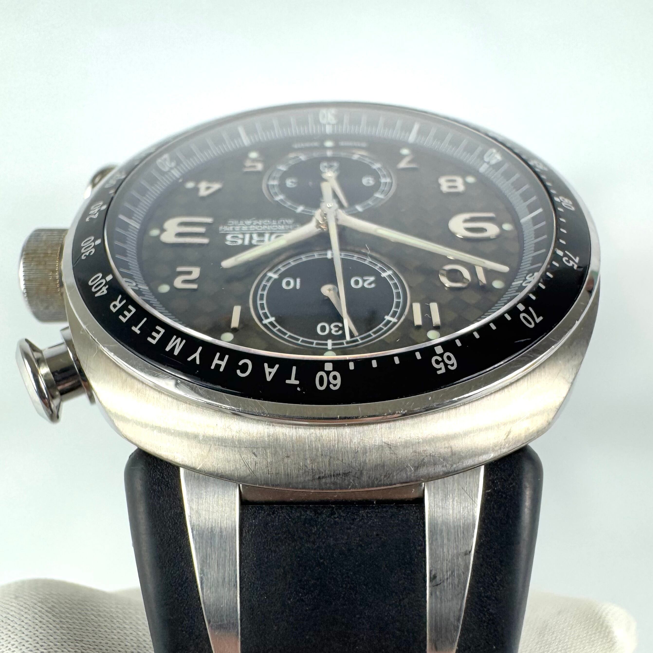 【希少】オリス　ウィリアムス　TT3　リミテッドエディション　7587　自動巻　クロノグラフ　デイト表示　裏スケ　黒　チタニウム　樹脂ベルト　世界限定3000本