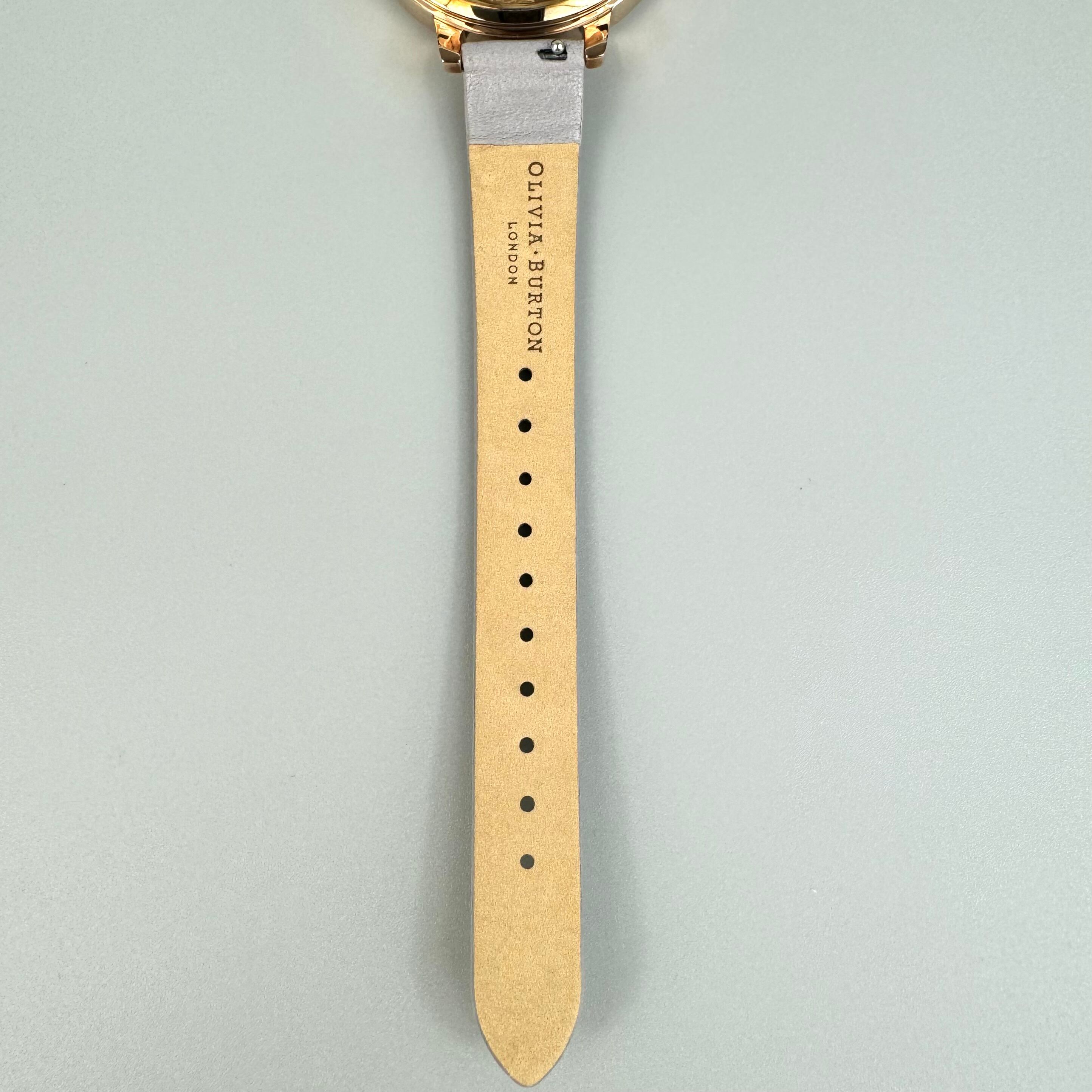 【未使用】オリビアバートン　OLIVIA BURTON　OB16BDW16　クォーツ　白　デイト表示　革ベルト　レディース