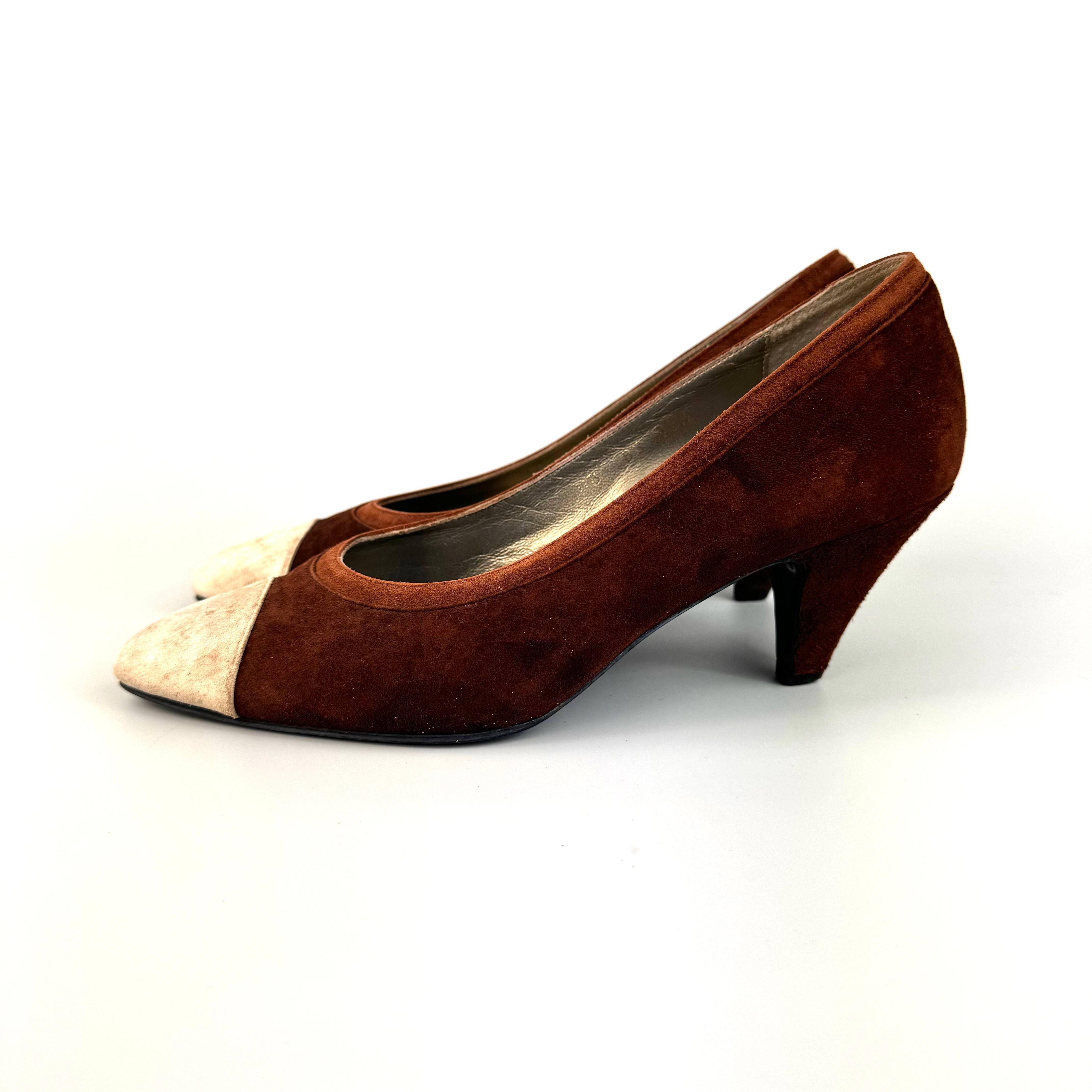 イブ・サンローラン　パンプス　スエード　ポインテッドトゥ　ブラウン　22.5cm　35 1/2