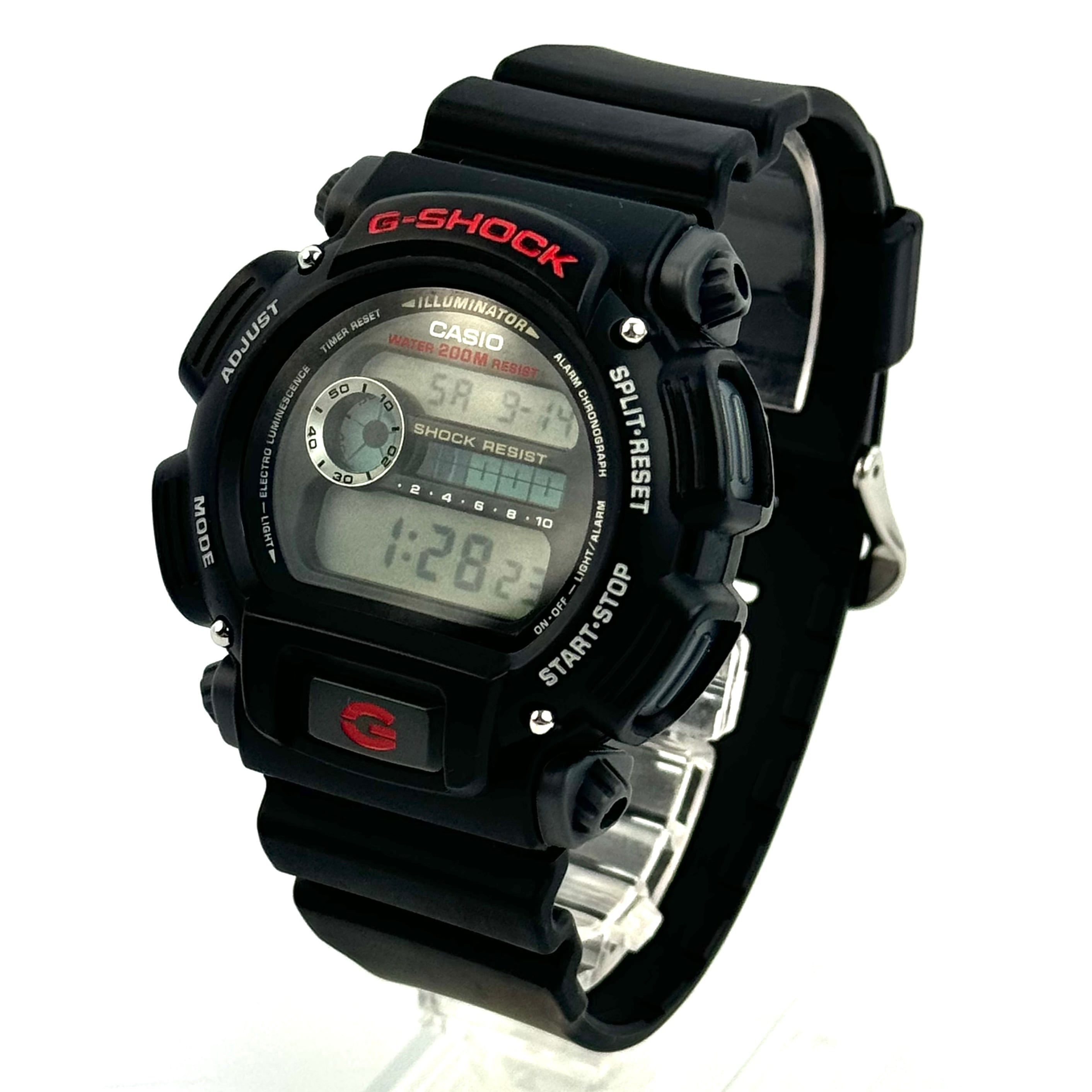カシオ　CASIO　ジーショック　G-SHOCK　DW-9052-1V　クォーツ　デジタル　黒　樹脂ベルト　海外モデル