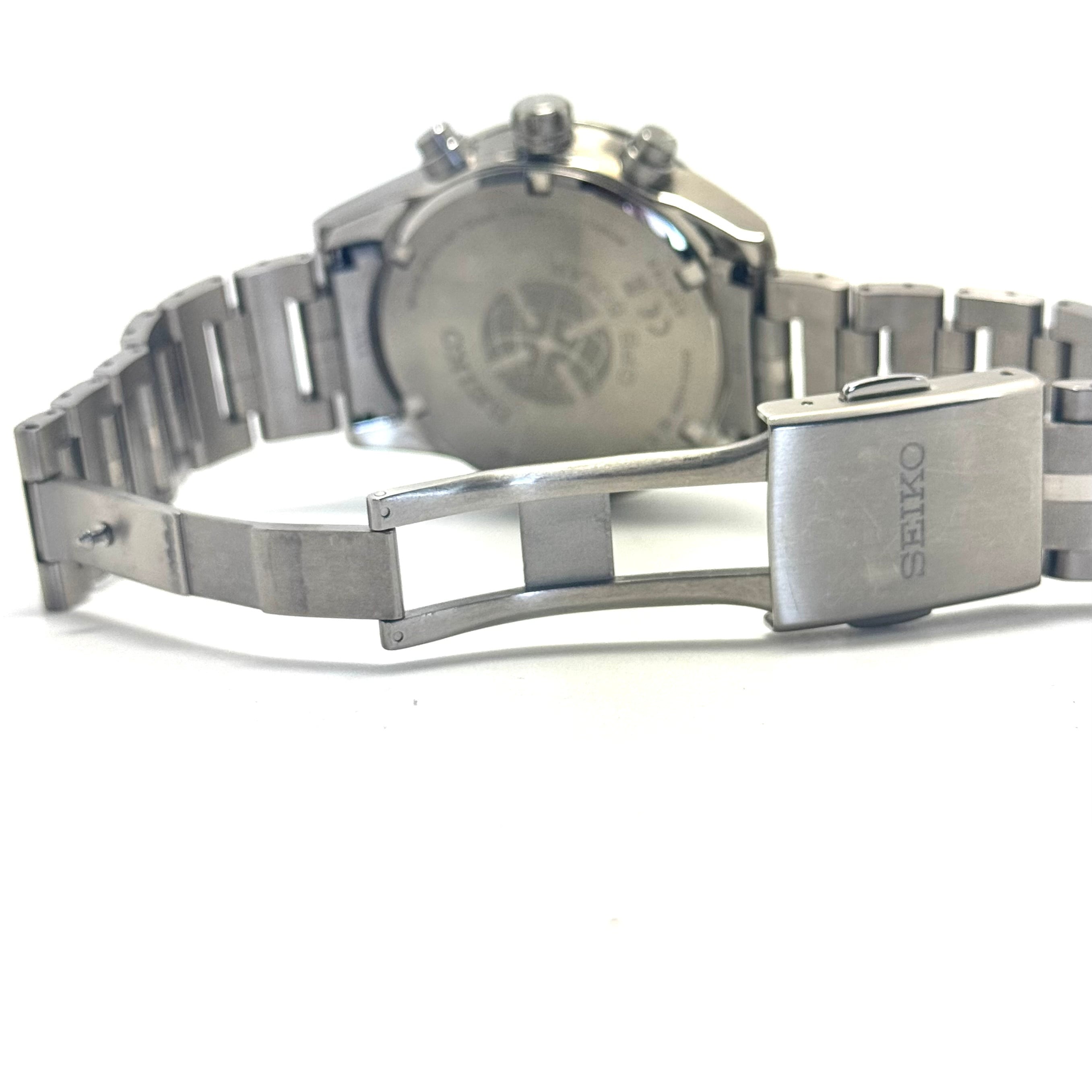 セイコー　SEIKO　アストロン　ASTRON　SBXC003　5X53-0AB0　電波ソーラー　黒　デイト表示　チタニウム　セラミック