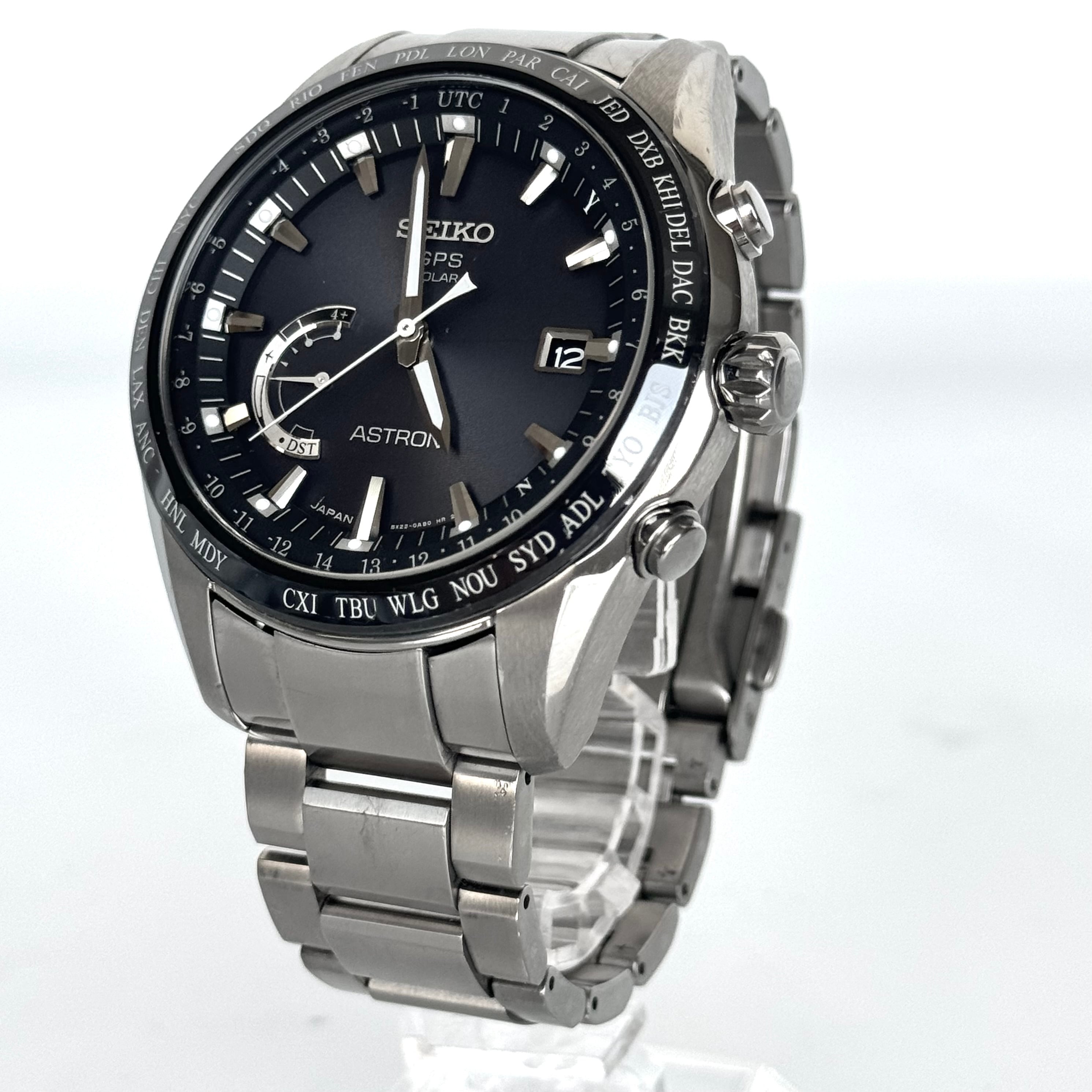 セイコー　アストロン　SBXB085　8X22-0AG0-2　電波ソーラー　GPS　黒　セラミック　チタン