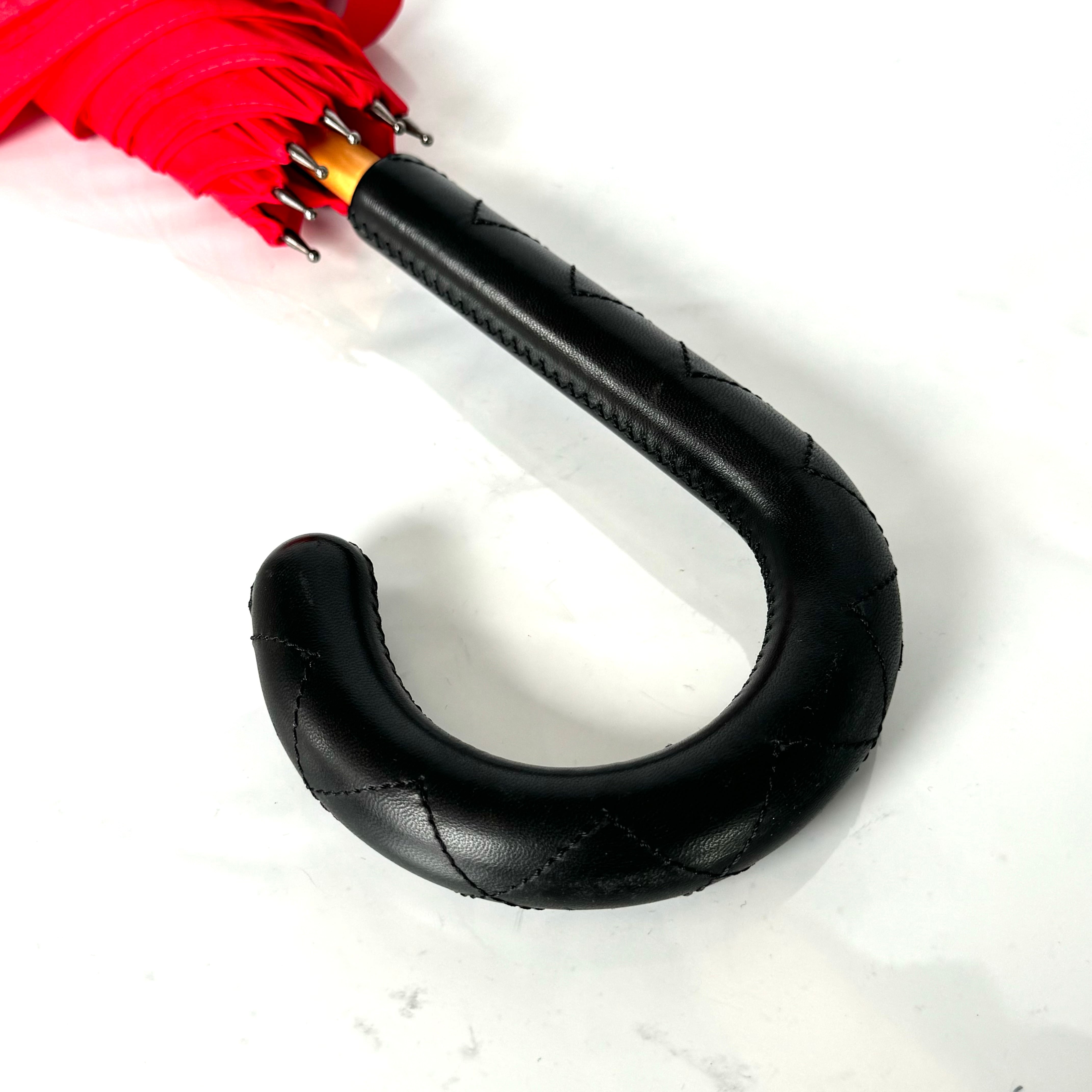 【希少】シャネル　マトラッセ　ココマーク　傘　レッド