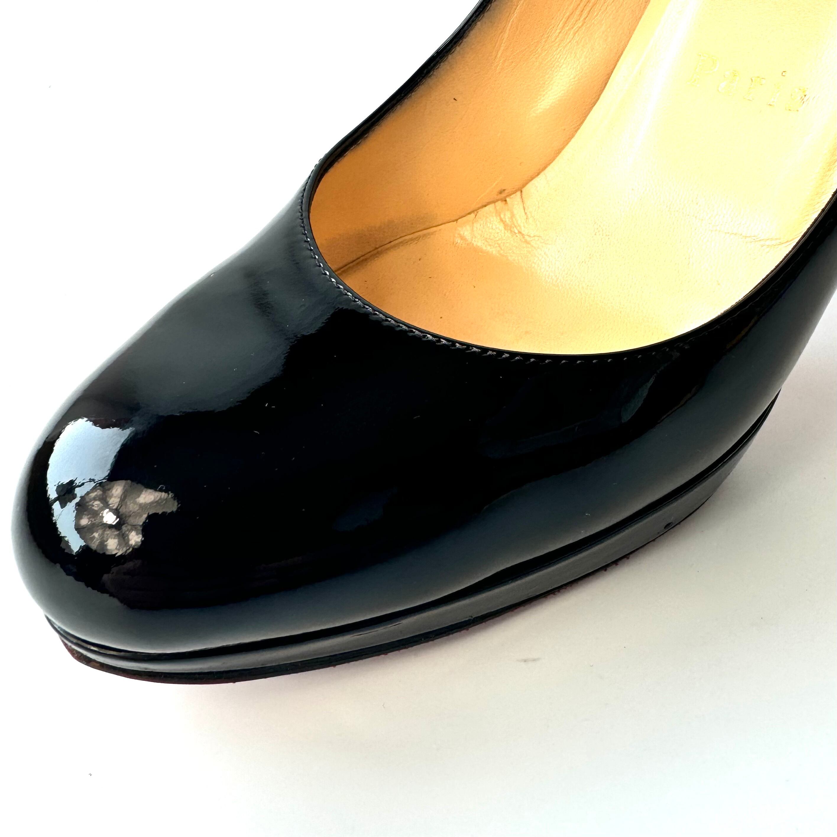 【美品】クリスチャンルブタン　ニューシンプルパンプス　ハイヒール　パテントレザー　23.5cm　黒