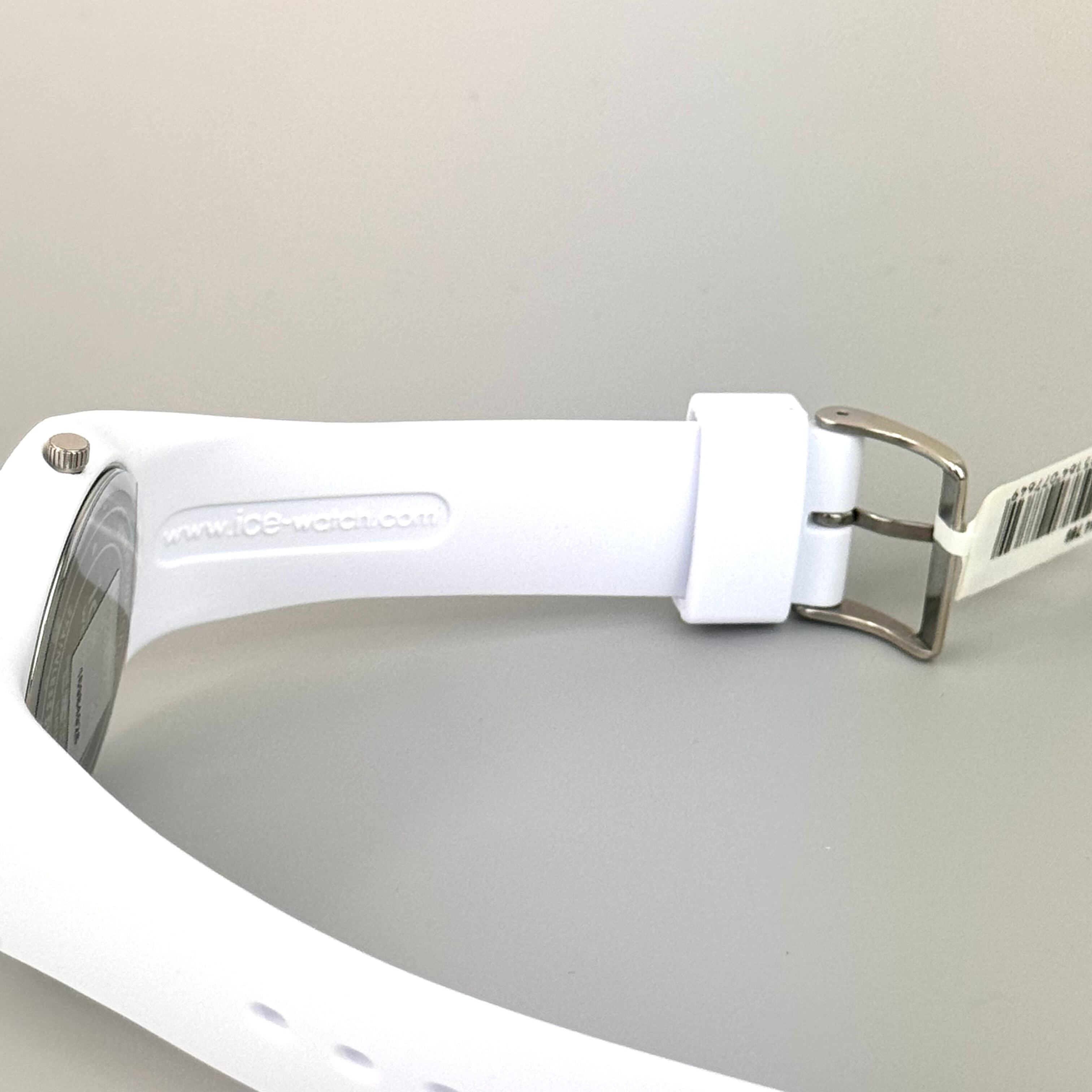 【未使用・電池交換済み】 アイスウォッチ　ICE WATCH　014769　ディズニーコレクション　ミッキーマウス　クォーツ　白　樹脂　メンズ　レディース