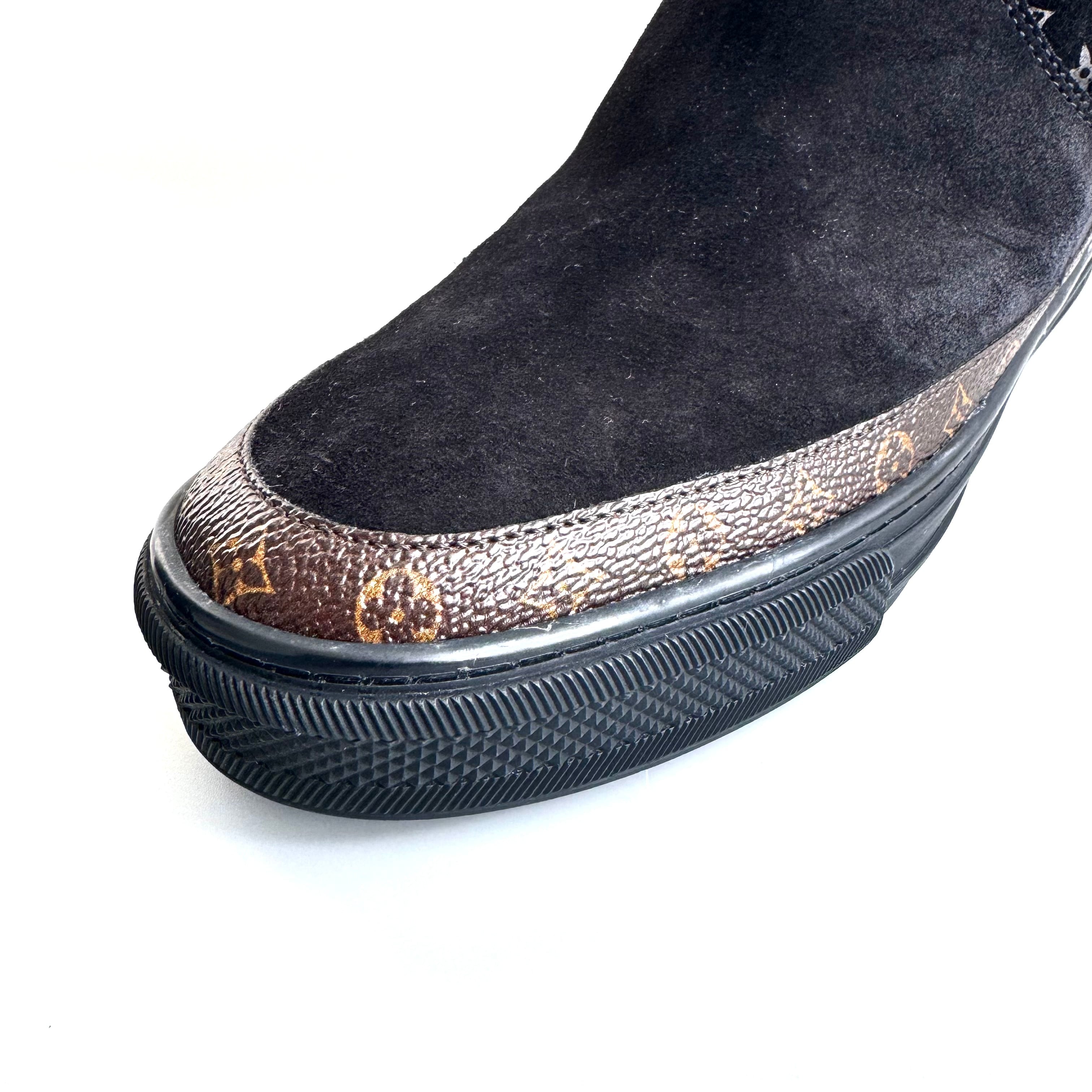 【ほぼ未使用】ルイヴィトン　ロングブーツ　ムートン　モノグラム　スエード　ダークブラウン　23.5cm