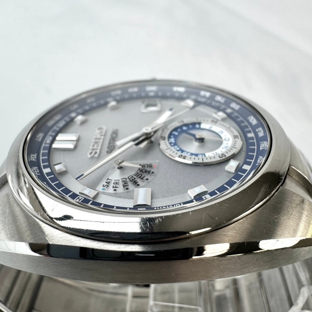 【希少】セイコー　アストロン　SBXY001　8B63?0AZ0　セイコー創業140周年記念　世界600本限定　電波ソーラー　シルバー　デイト表示