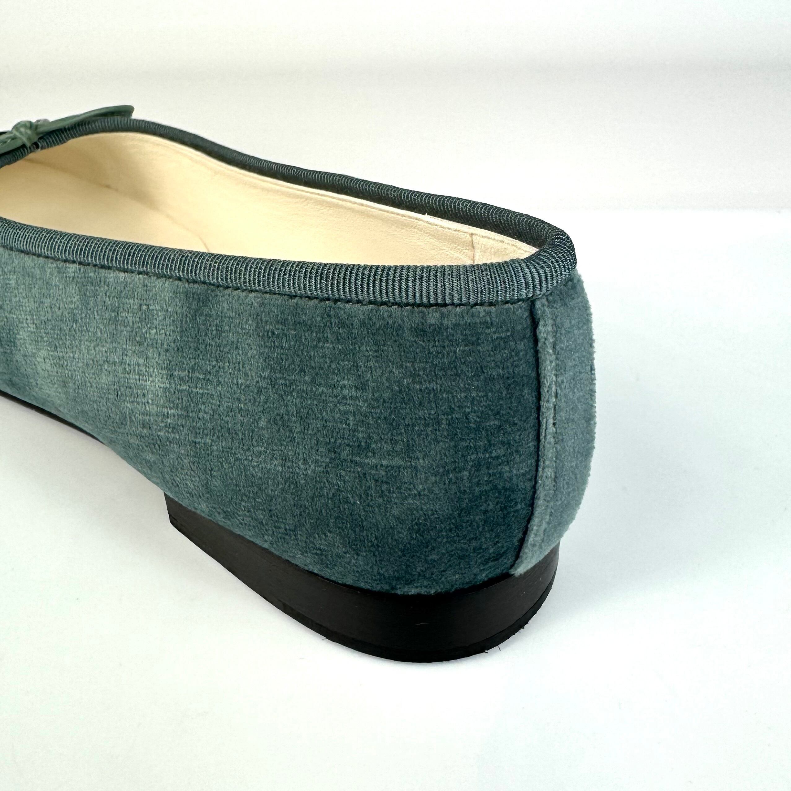 シャネル　CHANEL　リボンバレエシューズ　ココマーク　スエード　くすみブルー　23cm　351/2C