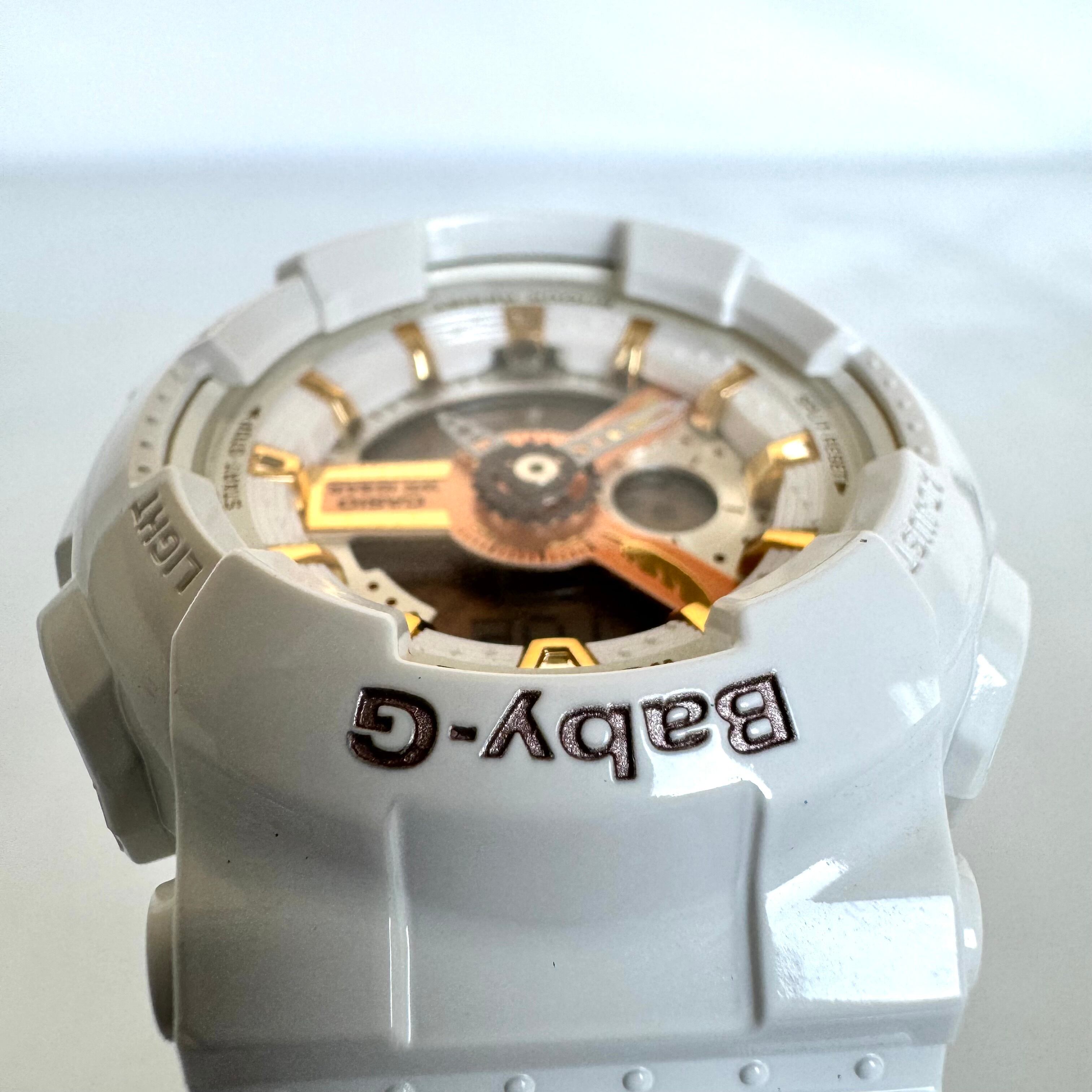 【美品】カシオ　ジーショック　G-SHOCK　BA-110LC　クォーツ　デジアナ　白　ゴールド　樹脂バンド