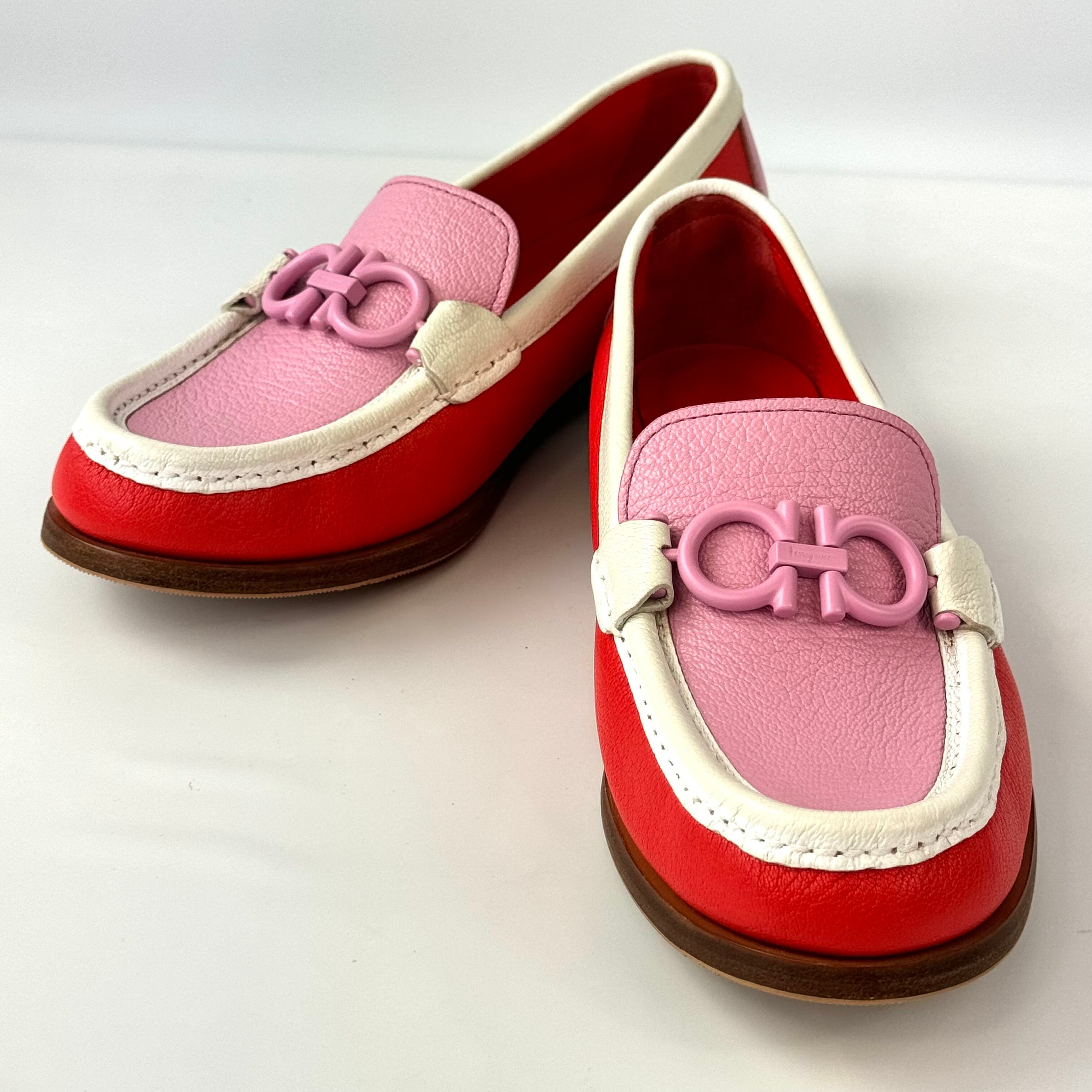 【美品】サルヴァトーレフェラガモ　ローファー　2022年限定モデル　ガンチーニ　ピンク　マルチカラー　23cm