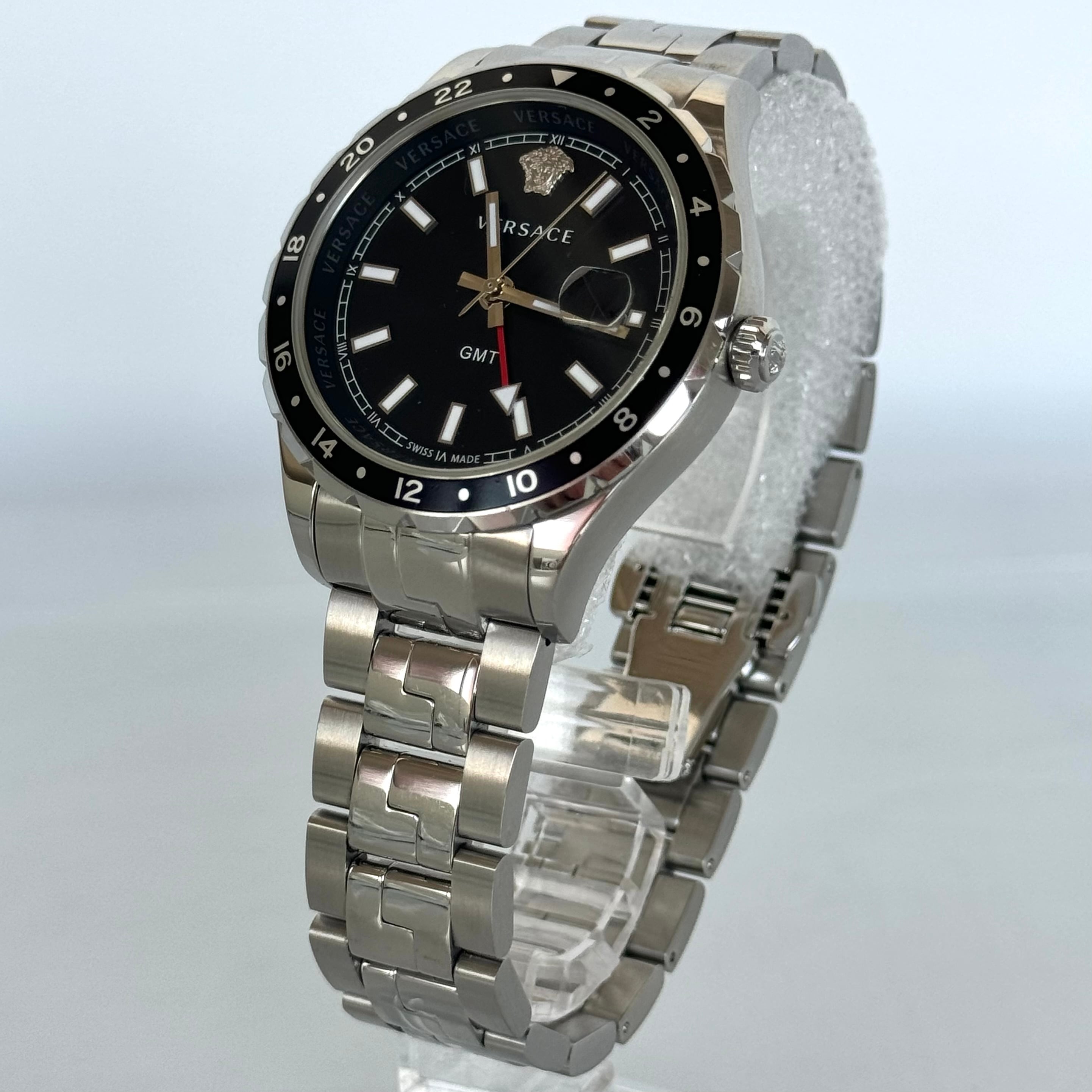 【希少】ヴェルサーチ　ヘレニウム　GMT　V11　クォーツ　黒　デイト表示