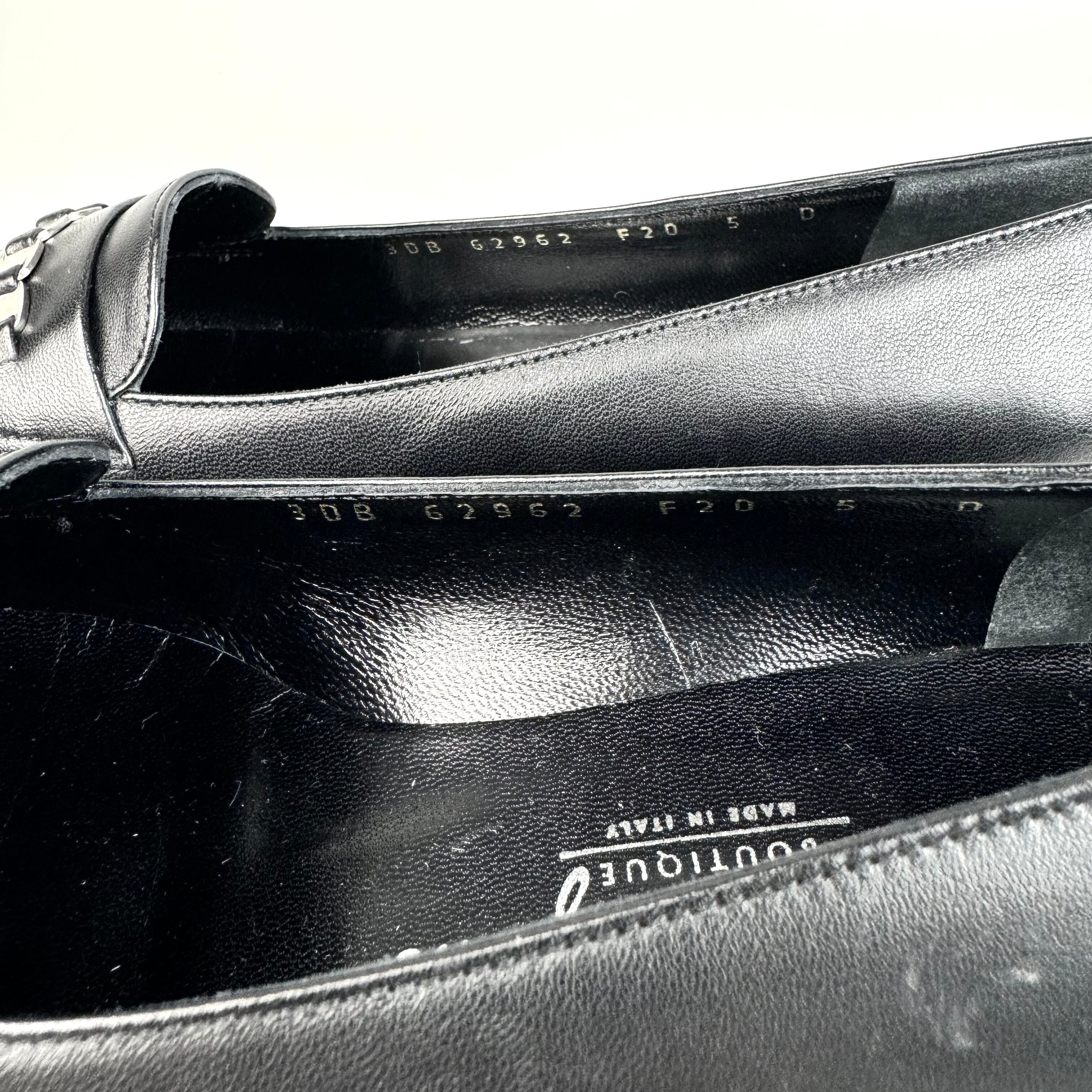 サルヴァトーレフェラガモ　ローファー　ヴァラ　レザー　黒　23.5cm 5D