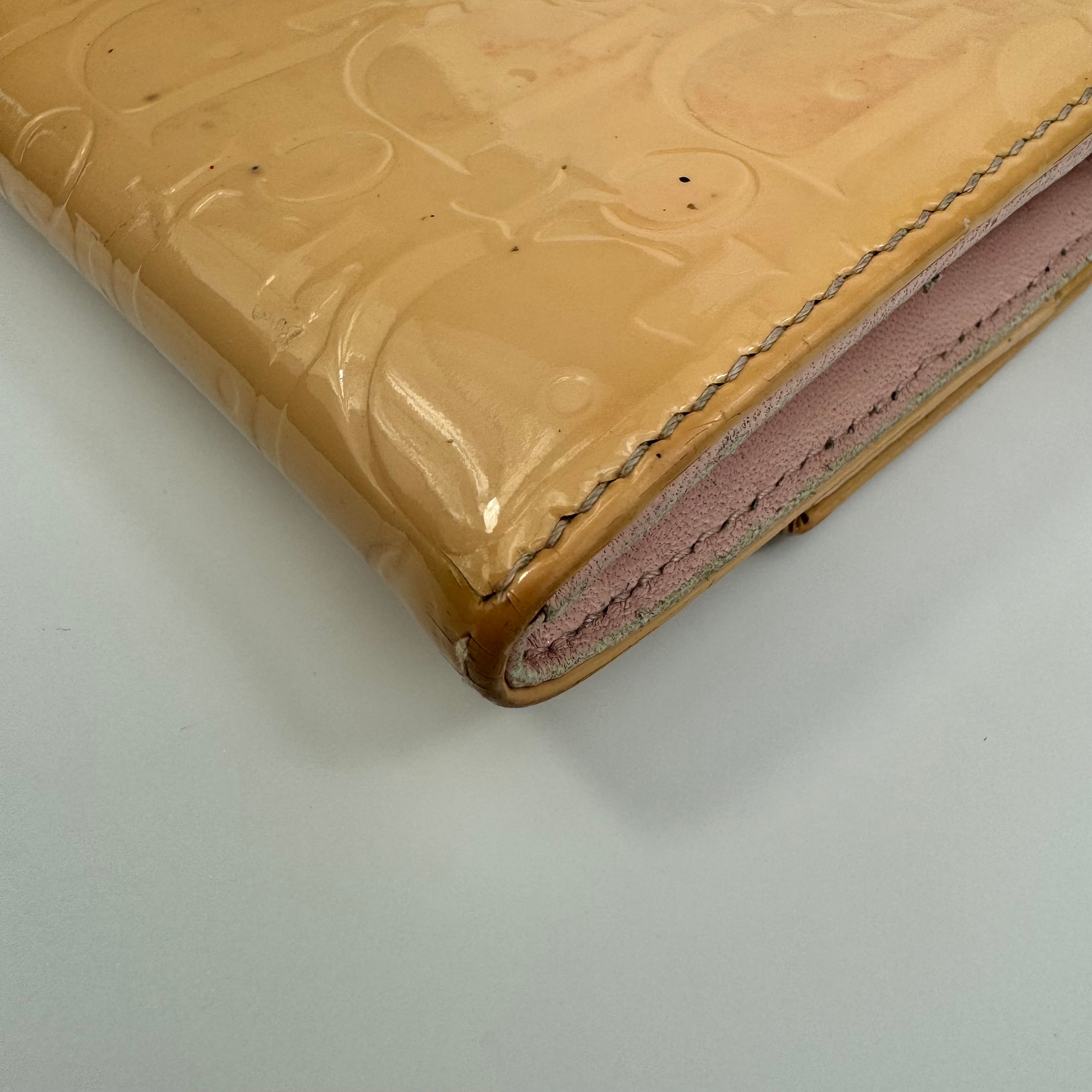 クリスチャンディオール　ロングウォレット　アルティメット　エナメルトロッター　ライトピンク