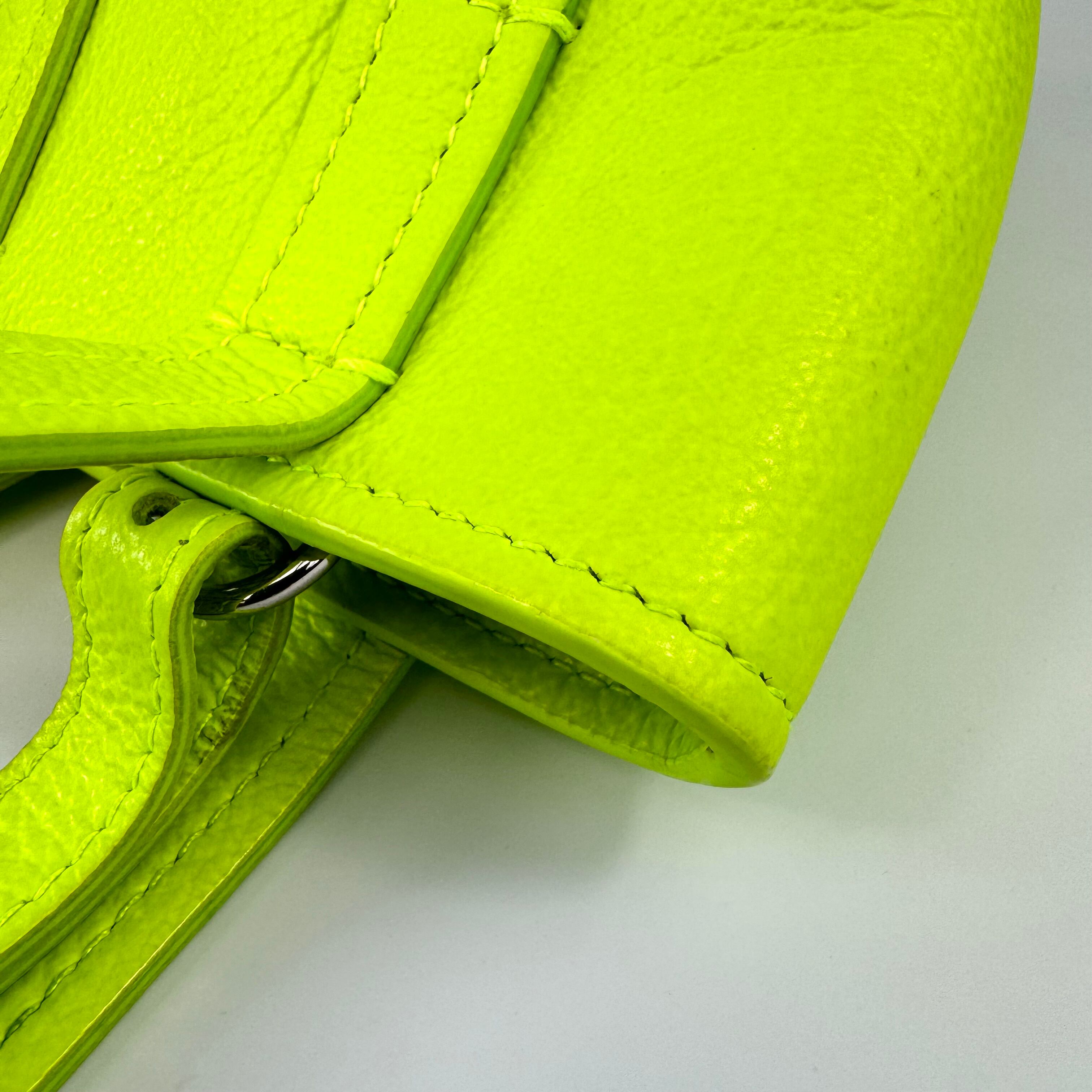 バレンシアガ　エヴリディトート　XS　NORTH　イエロー　黄色