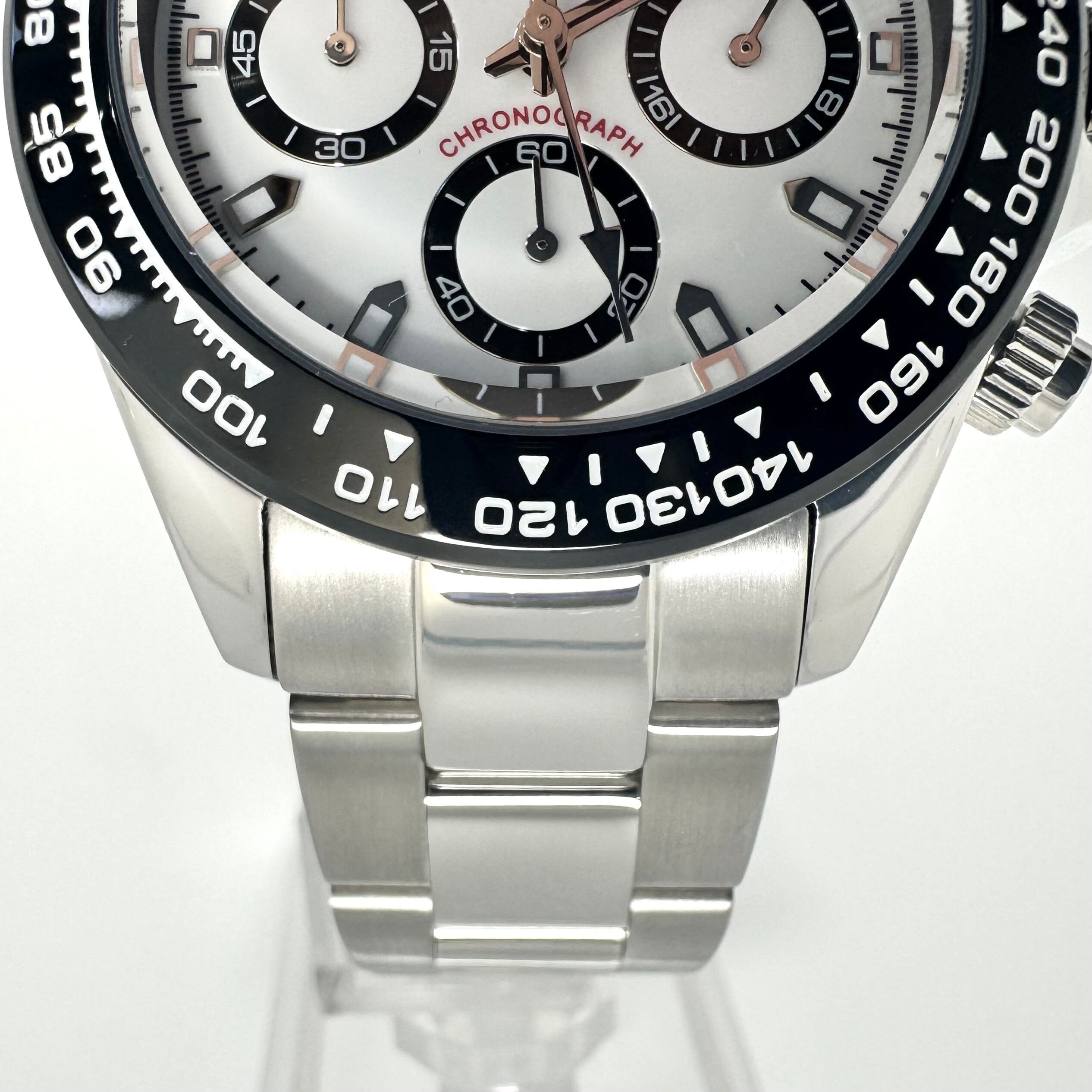 【美品】テクノス　TECHNOS　TSM411TW　クォーツ　クロノグラフ　白