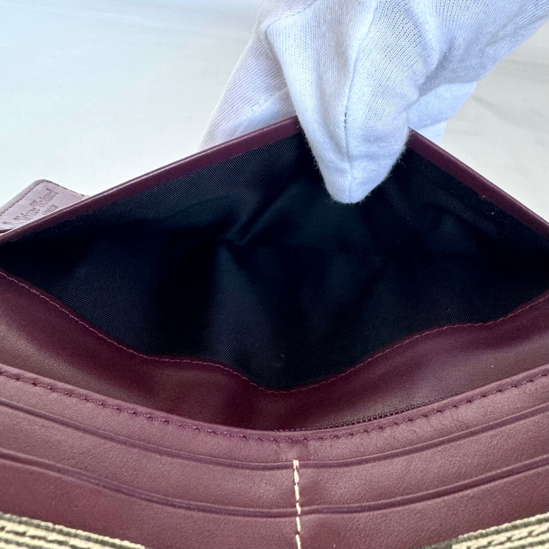 ヴィヴィアンウエストウッド　長財布　タータンチェック柄　レザー　PVC