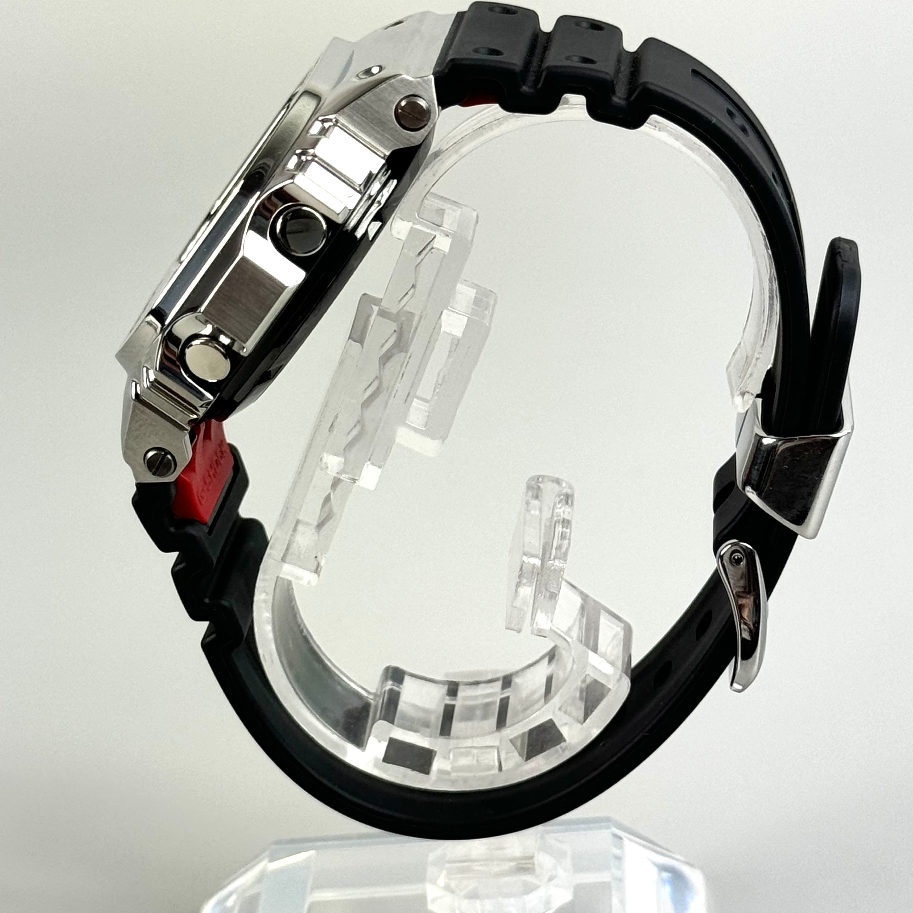 【美品】カシオ　CASIO　ジーショック　G-SHOCK　GMW-B5000-1JF　電波ソーラー　デジタル　黒　Bluetooth　樹脂ベルト