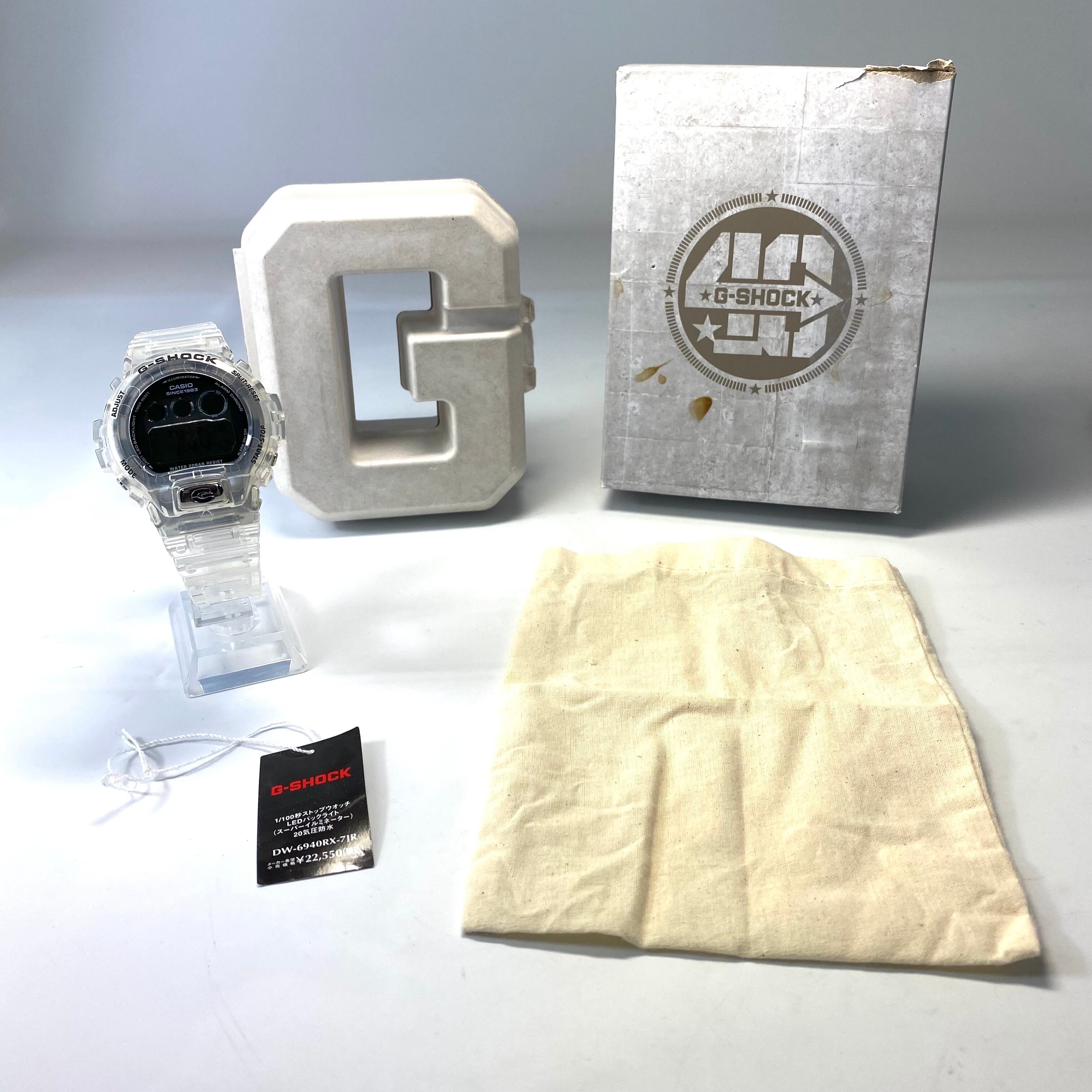 【ほぼ未使用・希少】カシオ　CASIO　ジーショック　G-SHOCK　40th Anniversary CLEAR REMIX　40周年限定モデル　6900シリーズ　DW-6940RX-7JR　デジタル　クォーツ　樹脂ベルト