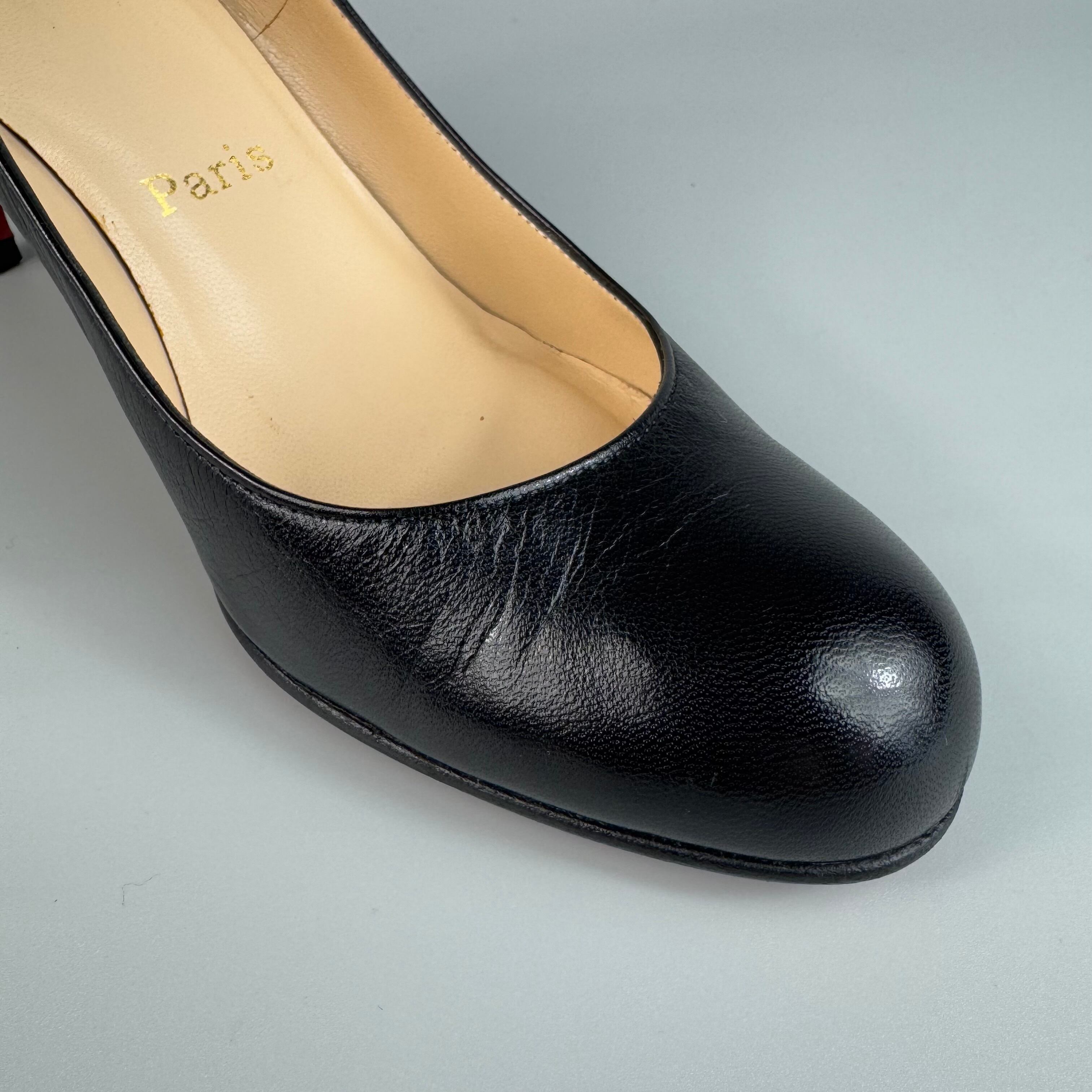 クリスチャンルブタン　パンプス　アーモンドトゥ　レザー　黒　22.5cm