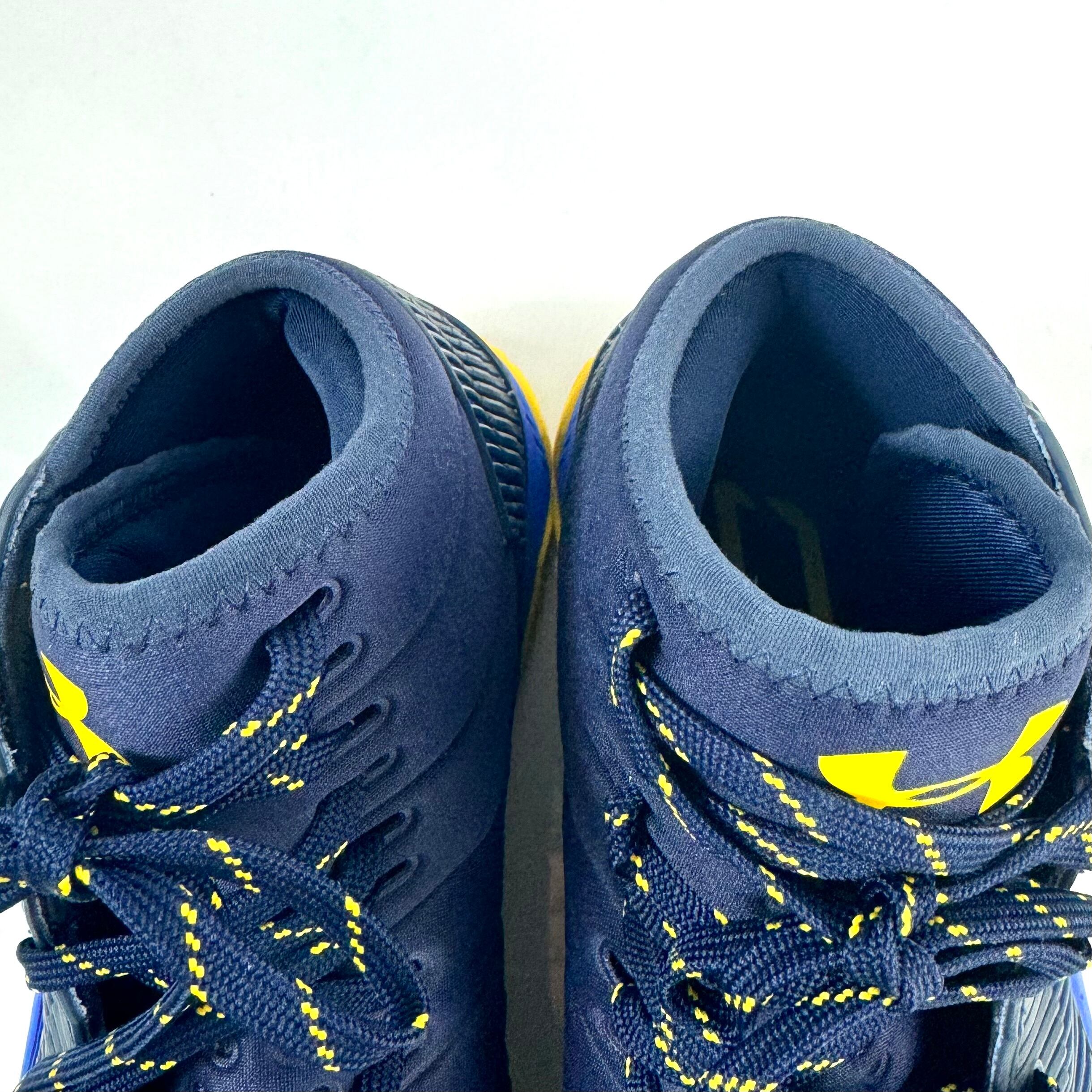 【美品】アンダーアーマー　UNDER ARMOUR　Curry2.5　ステフィンカリーモデル　ハイカットスニーカー　バッシュ　3C　27.5cm