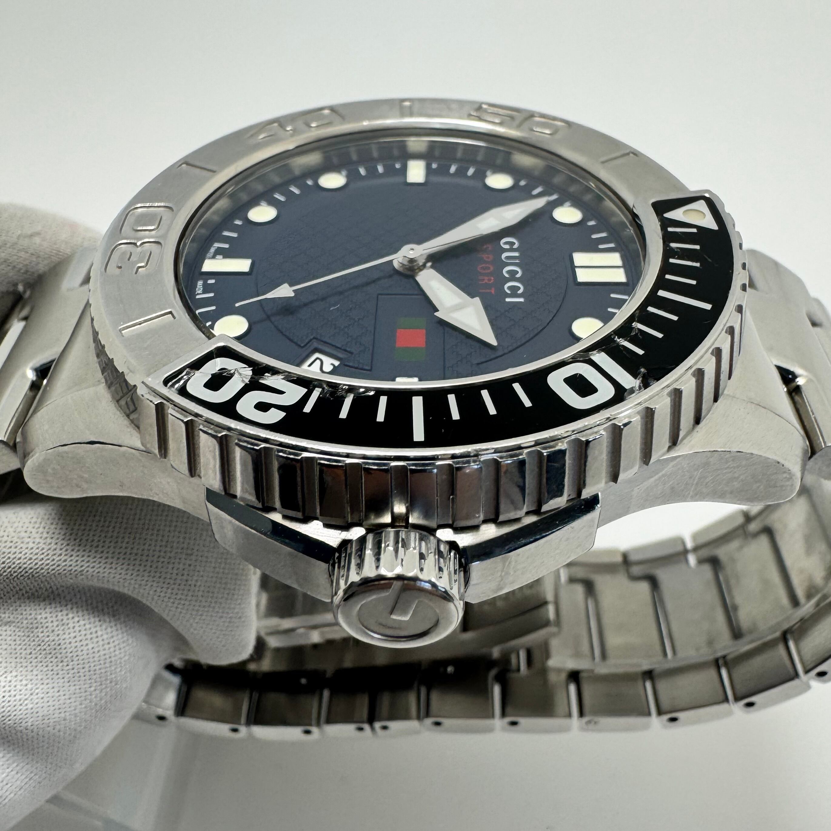 中古 腕時計 メンズ グッチ GUCCI Gタイムレス スポーツ YA126253 126.2 クォーツ ネイビー シェリーライン デイト表示 10気圧防水