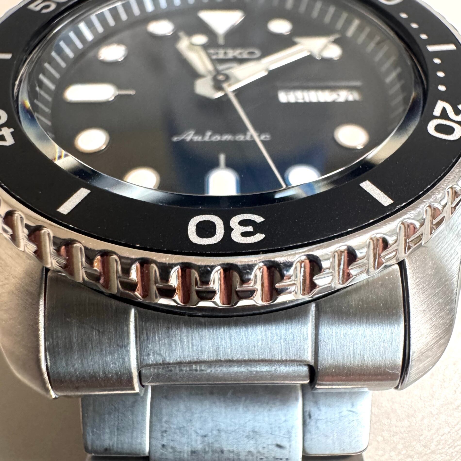 腕時計 メンズ セイコー 5スポーツ SBSA225 4R36-14B0 自動巻 黒 デイデイト表示（日本語・英語） 裏スケ 10気圧防水