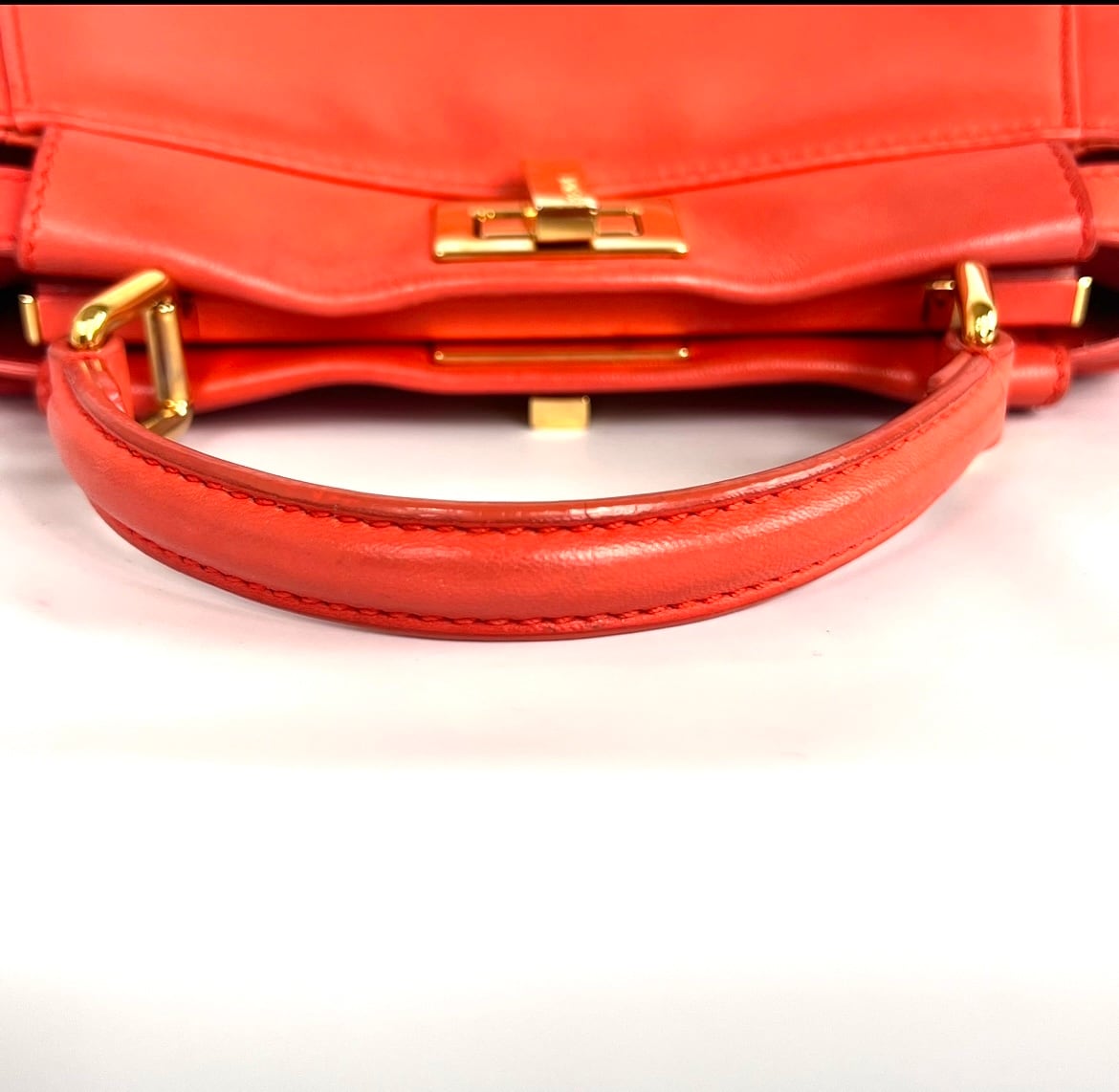 フェンディ ピーカブー ミニ スモール オレンジ バンドバッグ