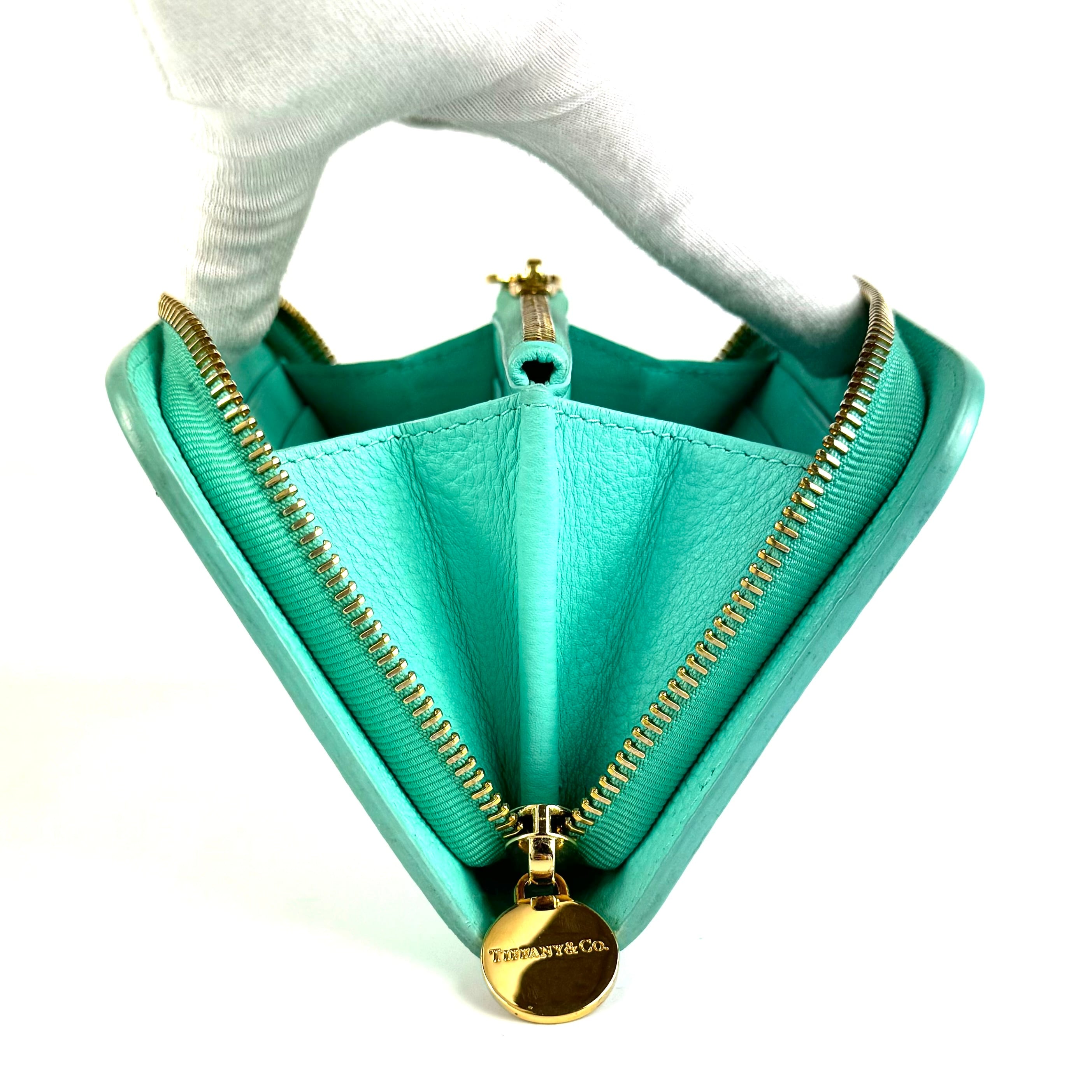 ティファニー　財布　レクタンギュラー　ミニウォレット　コインケース　ティファニーブルー　レザー