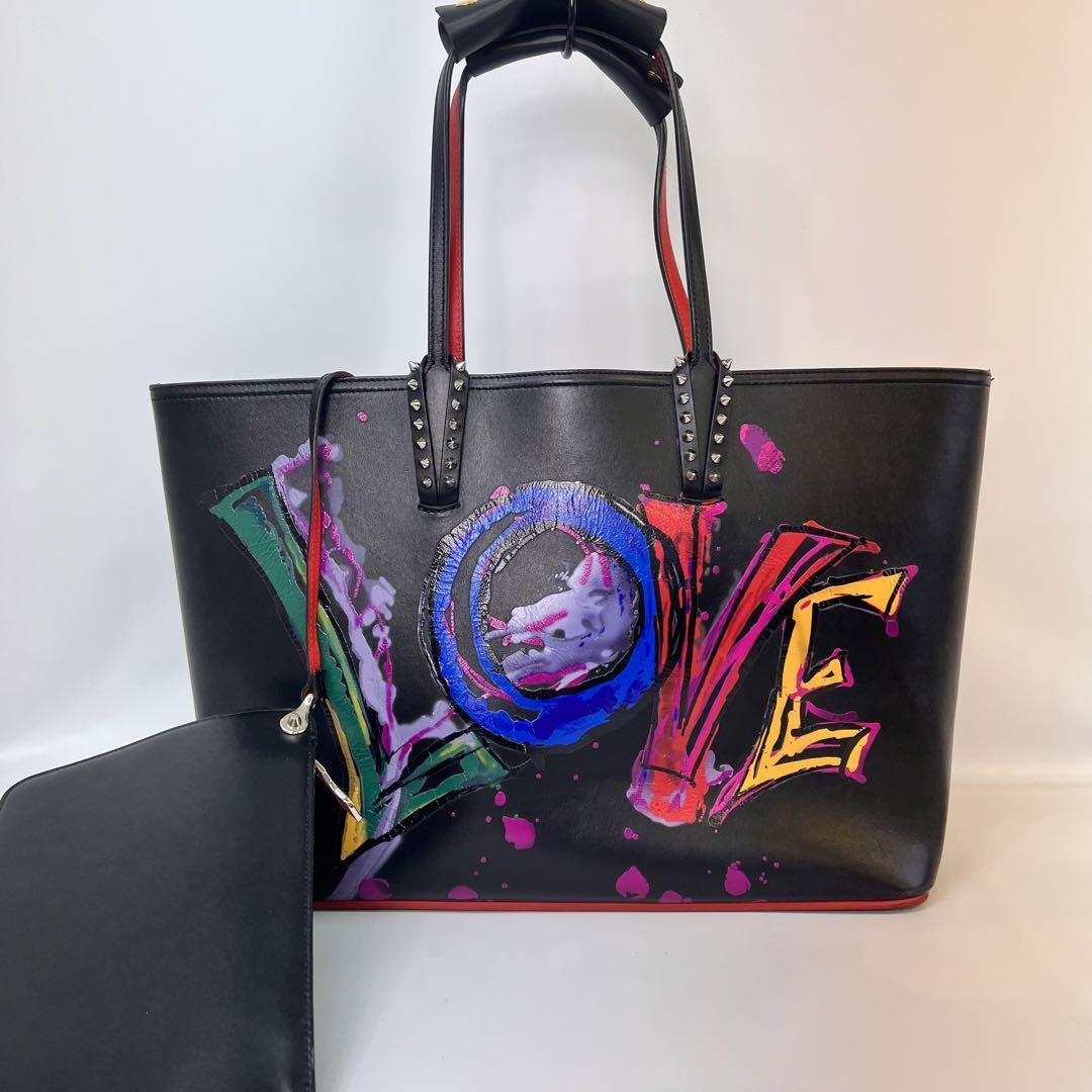 クリスチャンルブタン　カバタ　PARIS LOVE 　トートバッグ　スタッズ
