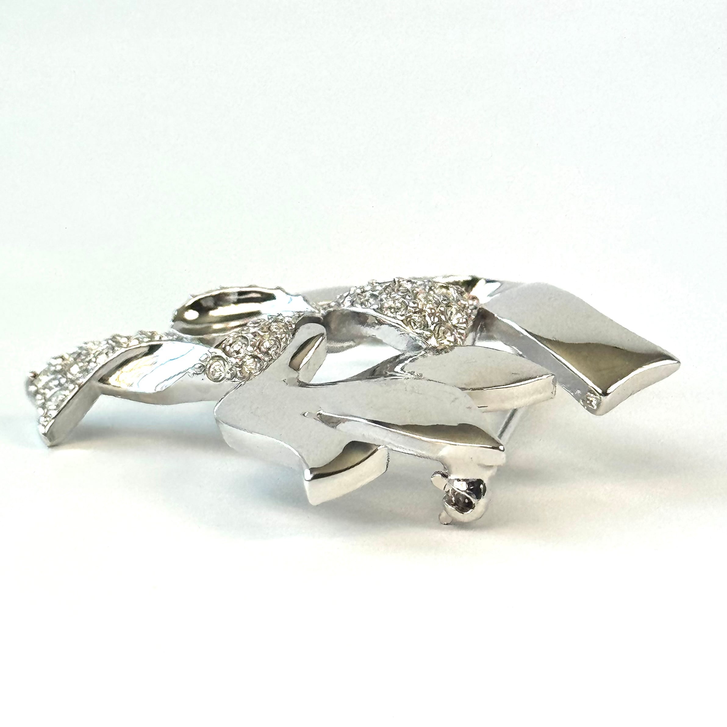 【美品】ニナリッチ　ブローチ　ラインストーン　トリ　リボン　シルバー