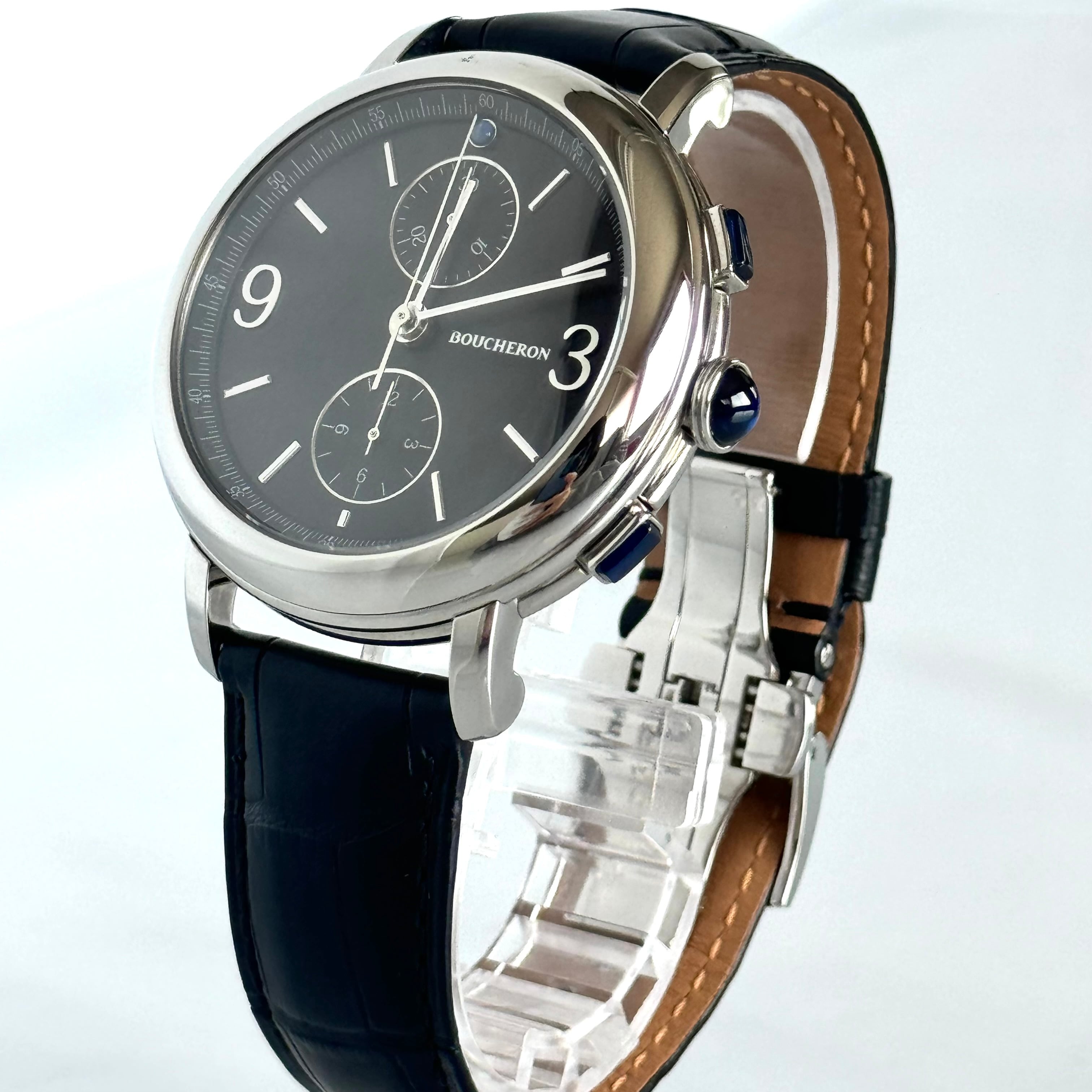 【美品】ブシュロン　エピュール　WA021302　自動巻　黒　クロノグラフ　裏スケ　革ベルト
