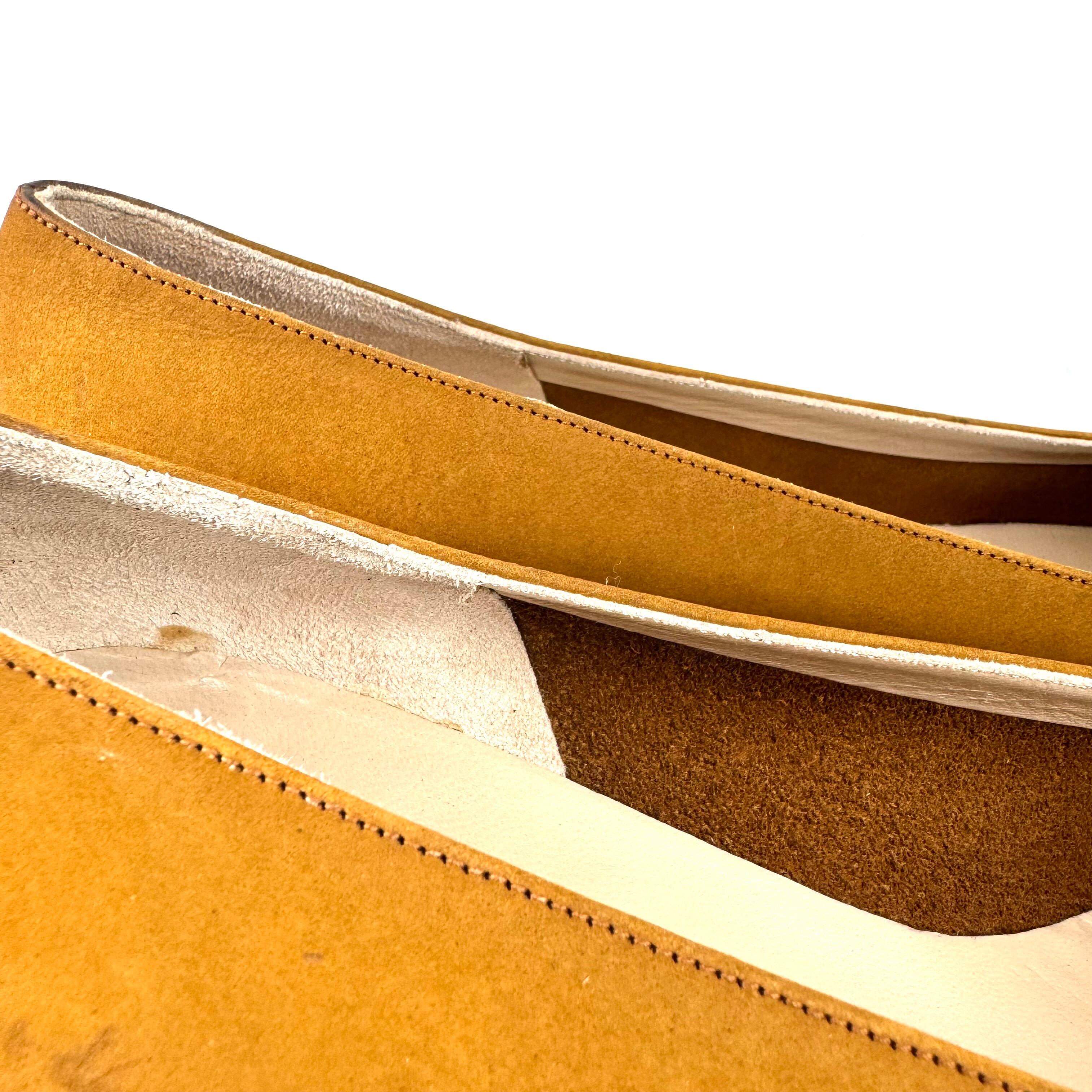 【美品】サルヴァトーレフェラガモ　パンプス　ヴァラリボン　アーモンドトゥ　ライトブラウン　24cm