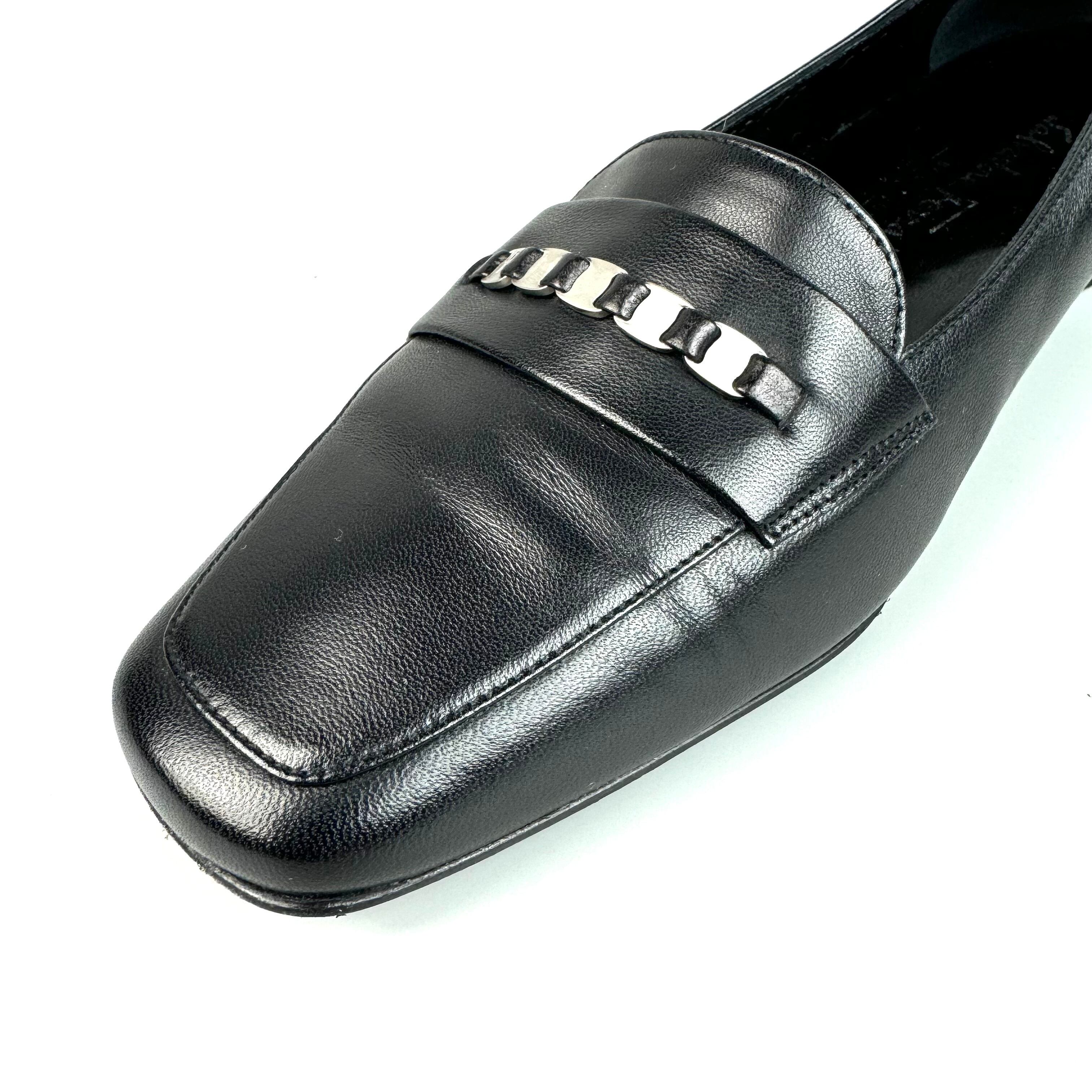 サルヴァトーレフェラガモ　ローファー　ヴァラ　レザー　黒　23.5cm 5D