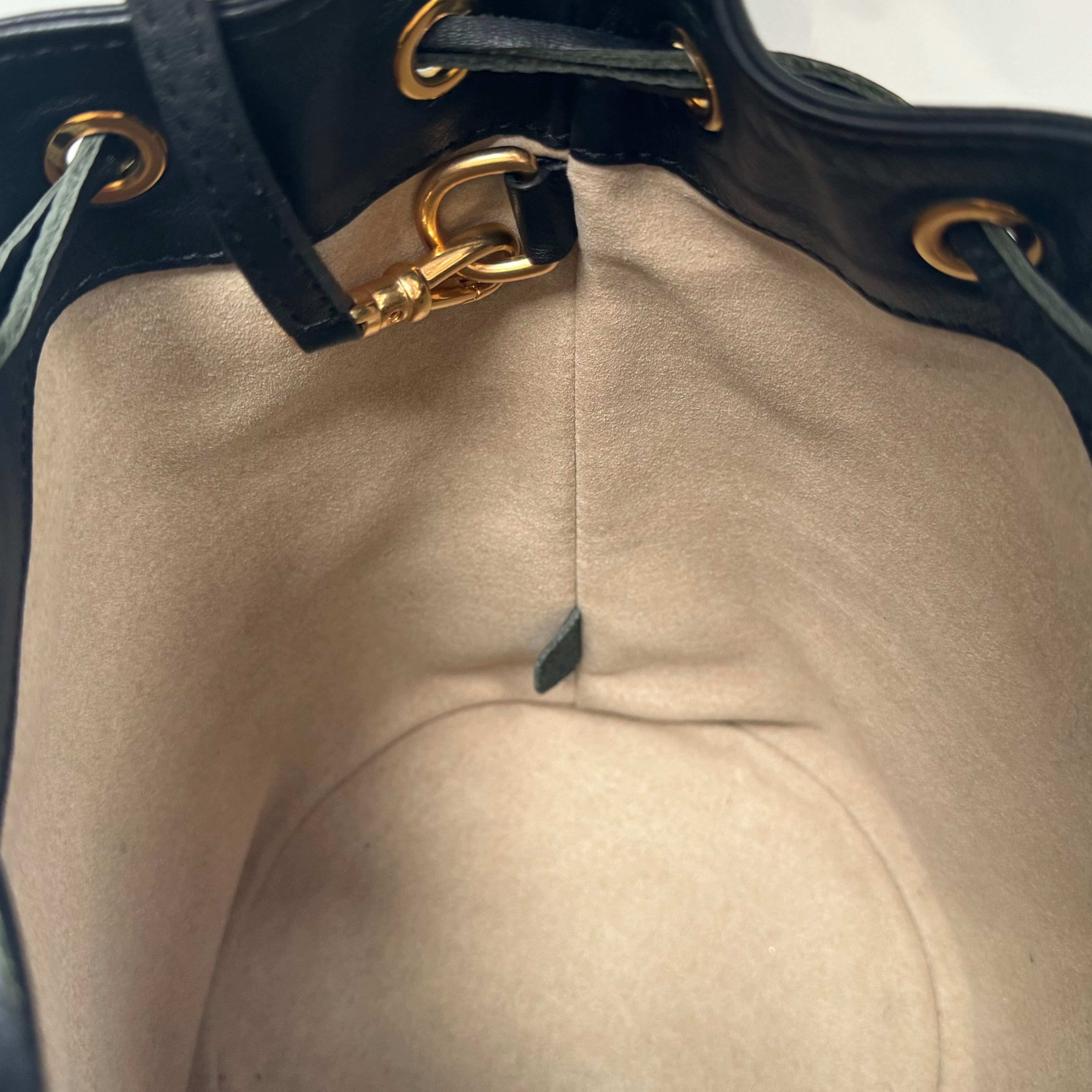 J＆M デビットソン　カーニバル　ミディアム　2WAYバッグ　ショルダーバッグ　ハンドバッグ　フリンジ　レザー　黒