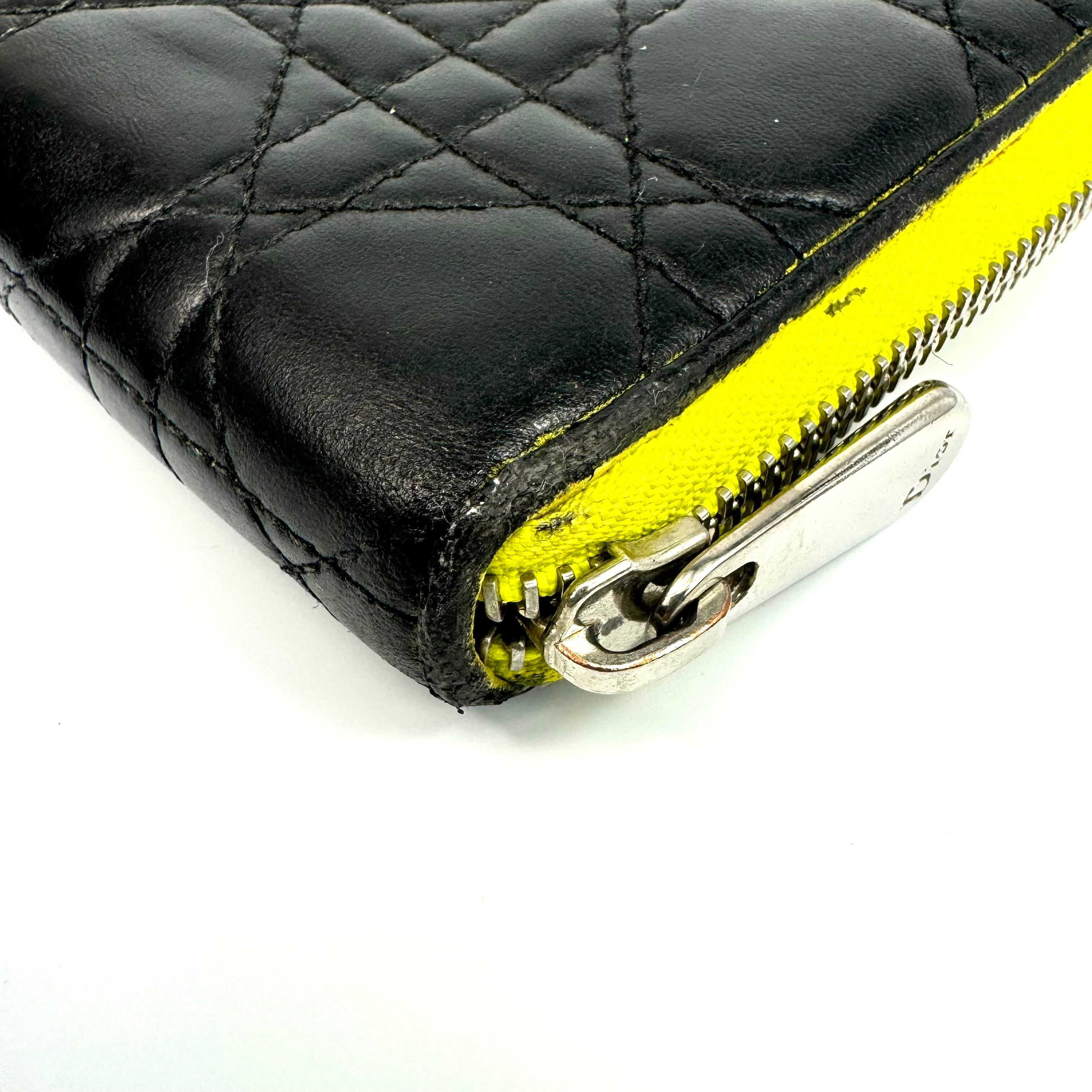 クリスチャンディオール　カナージュ　ロングウォレット　ラウンドジップ　レザー　黒　黄色　チャームなし