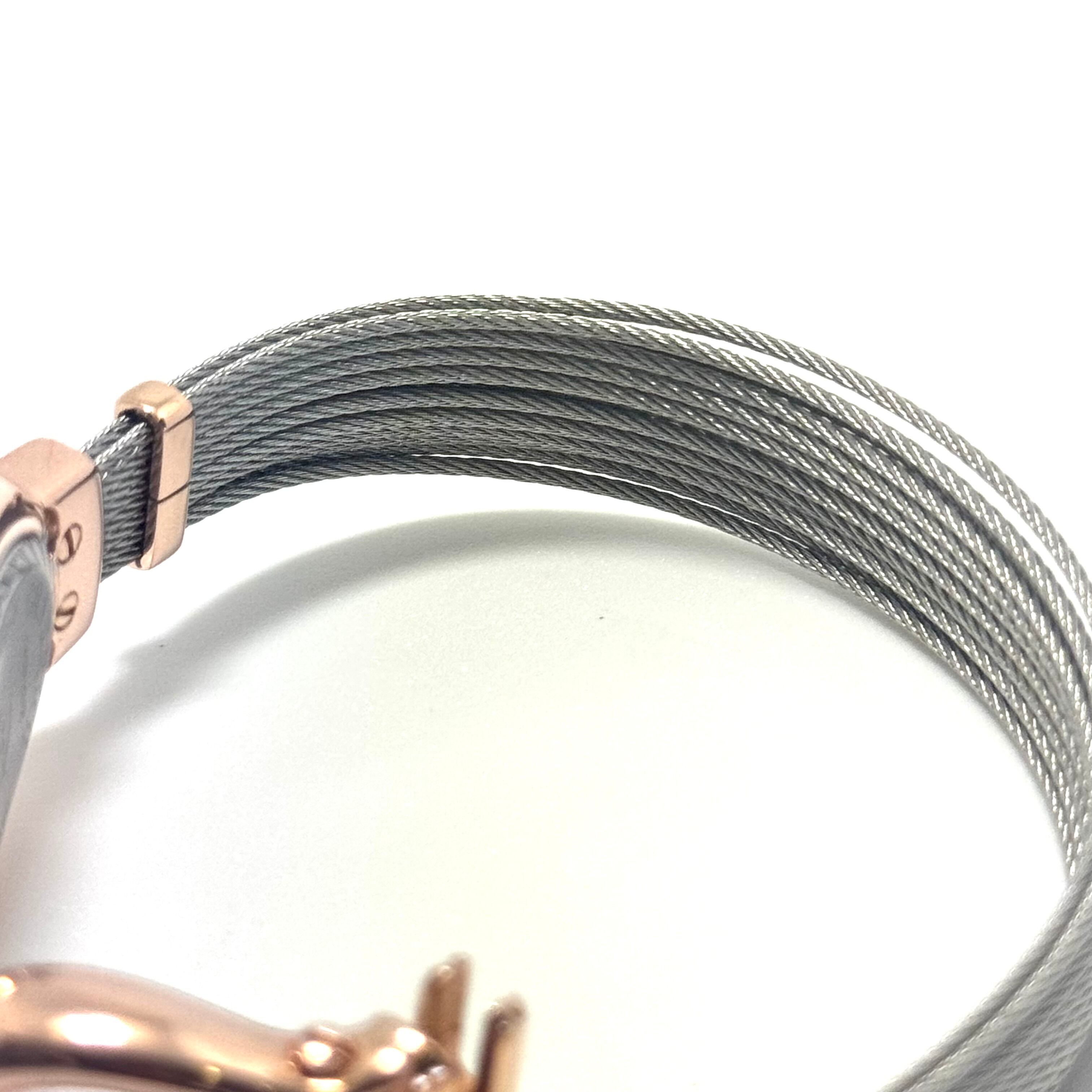 シャリオール　 CHARRIOL　マリーオルガ　MARIE OLGA　MOY.570.002　クォーツ　シェル　ピンクゴールド　レディース