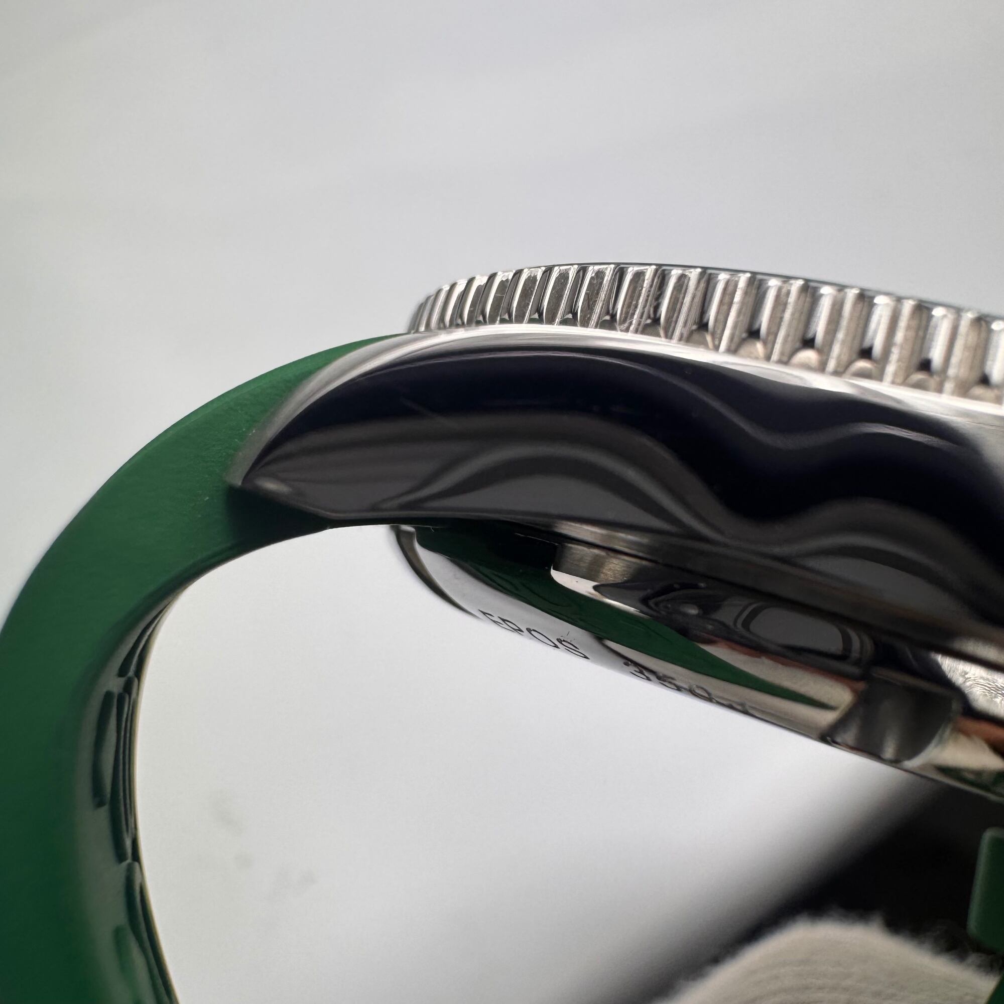 【美品】エポス　EPOS　スポーティブ　ダイバー　SPORTIVE　Diver　3054GR　自動巻　緑　デイト表示　樹脂ベルト