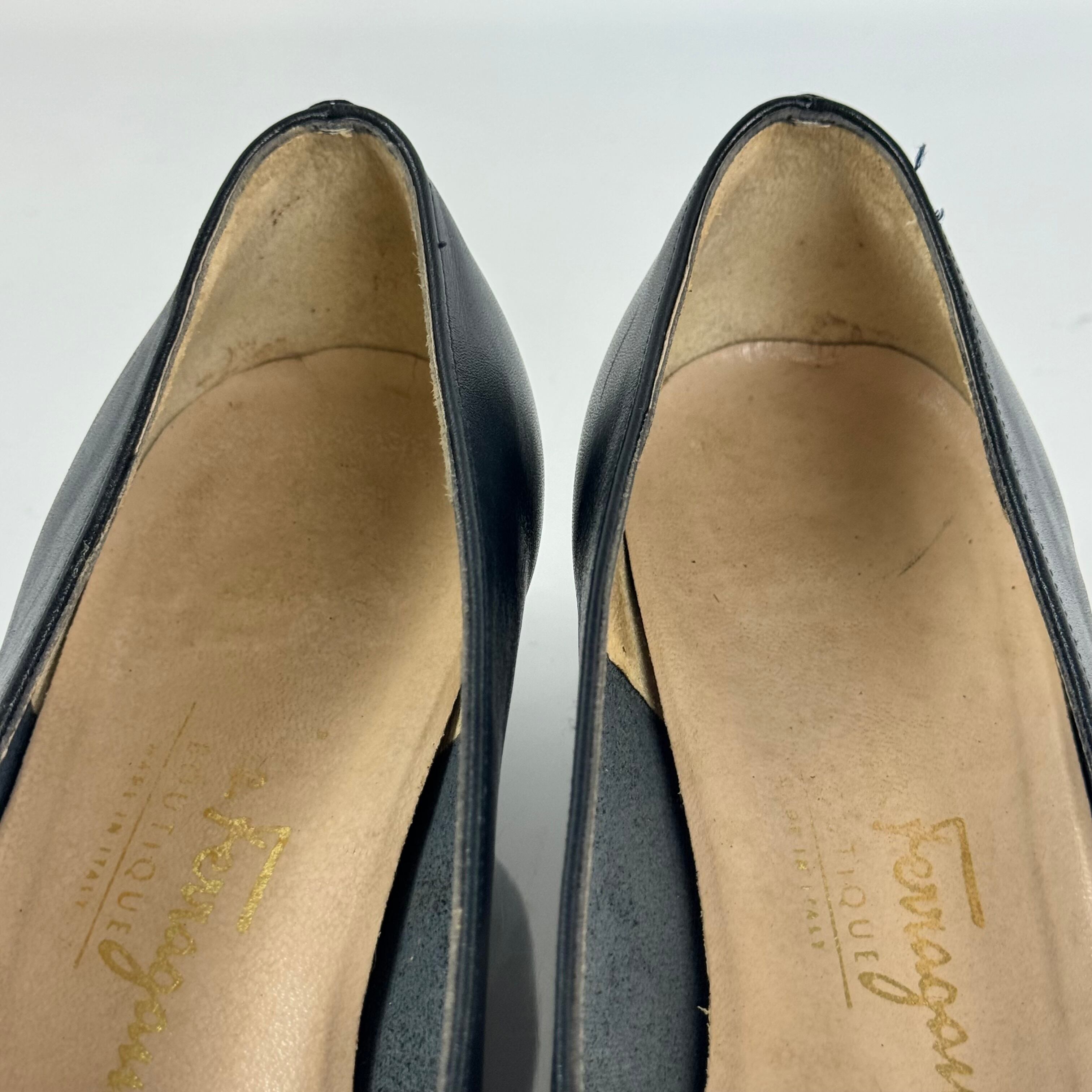 サルヴァトーレフェラガモ　パンプス　ヴァラリボン　カーフレザー　5 1/2 B　23cm 黒